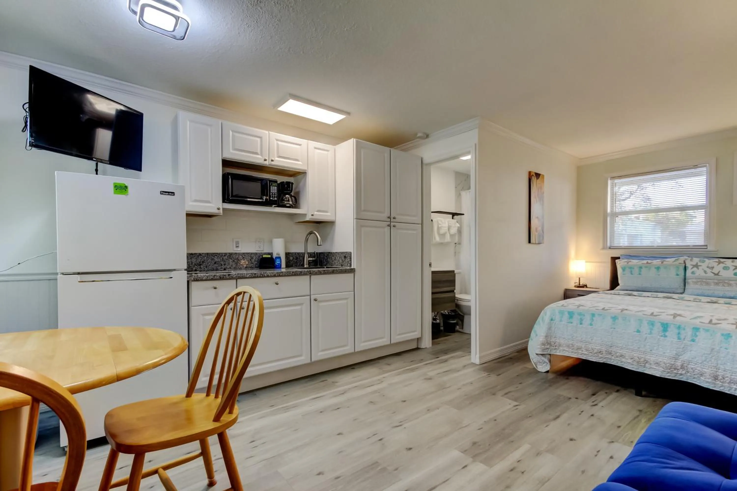 Carousel Suites -Redington Shores