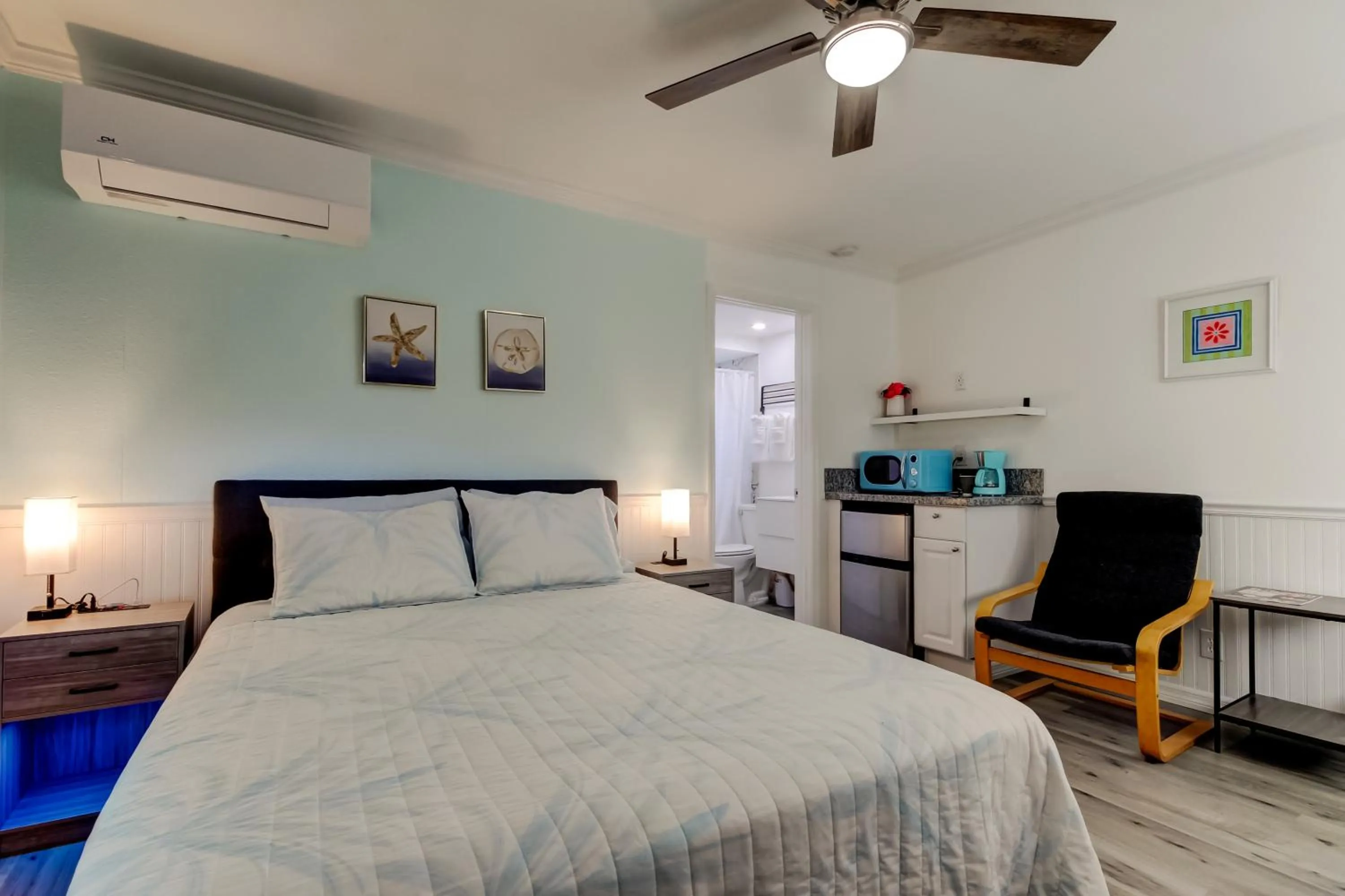 Bed in Carousel Suites -Redington Shores