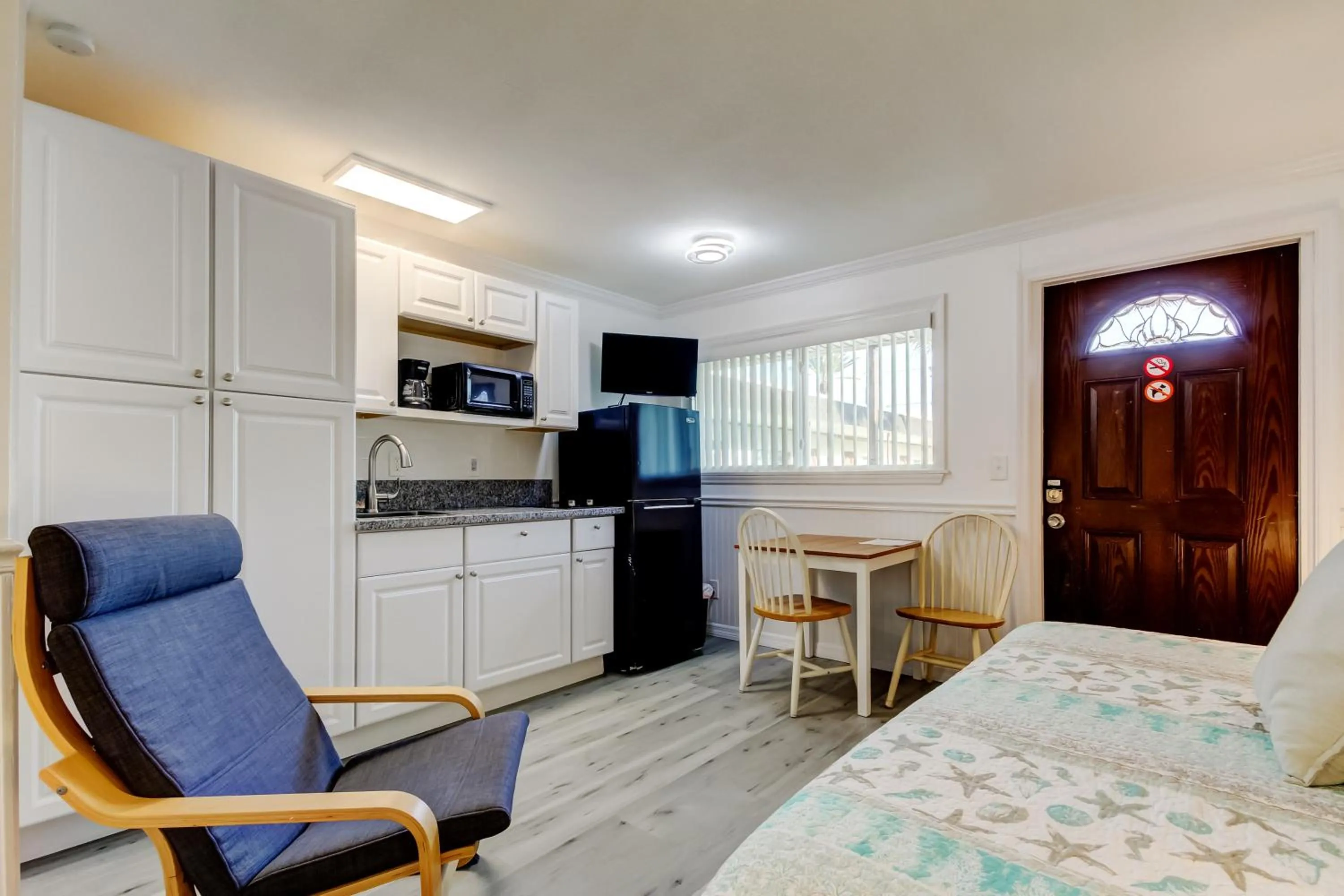 Bed in Carousel Suites -Redington Shores