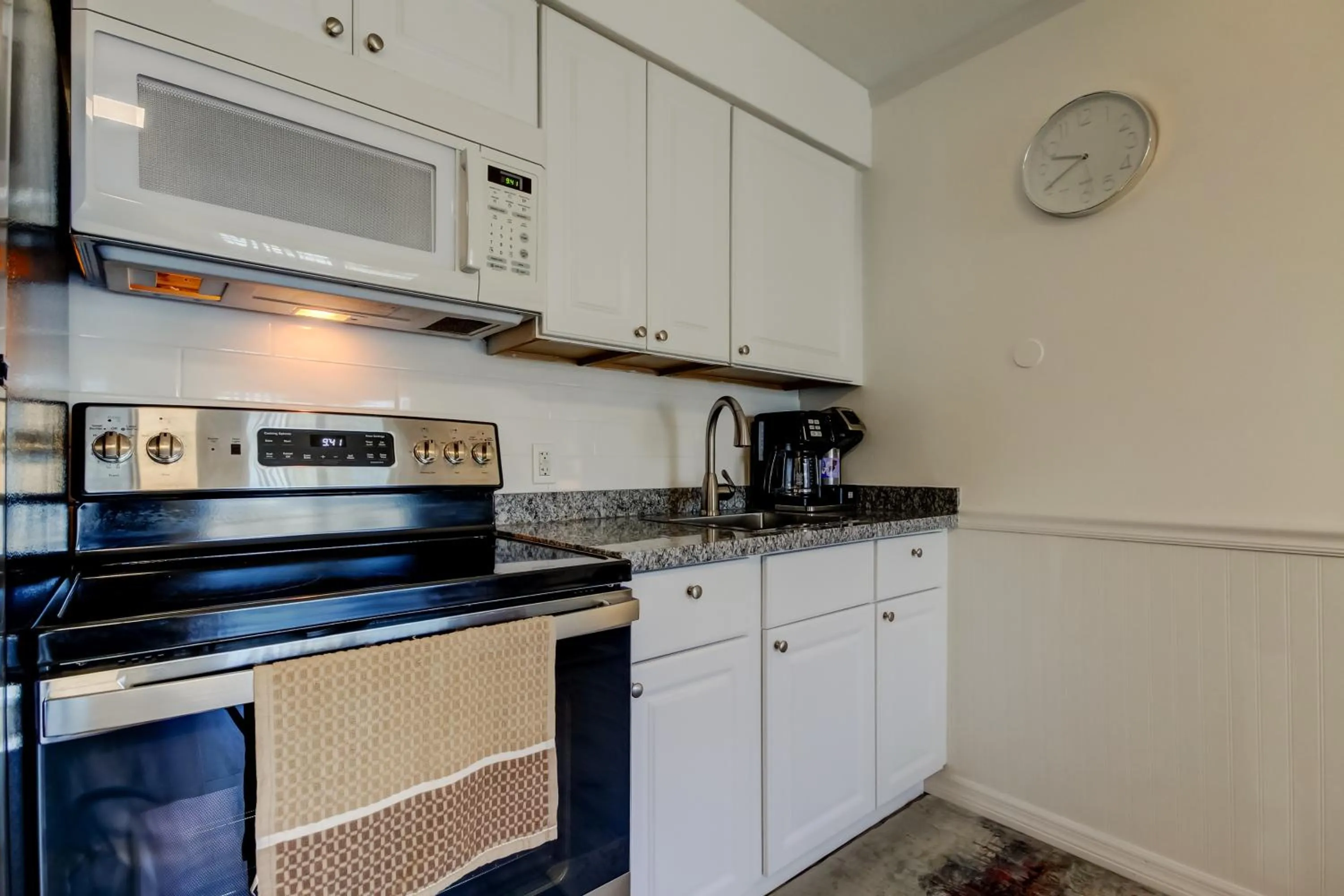 Carousel Suites -Redington Shores