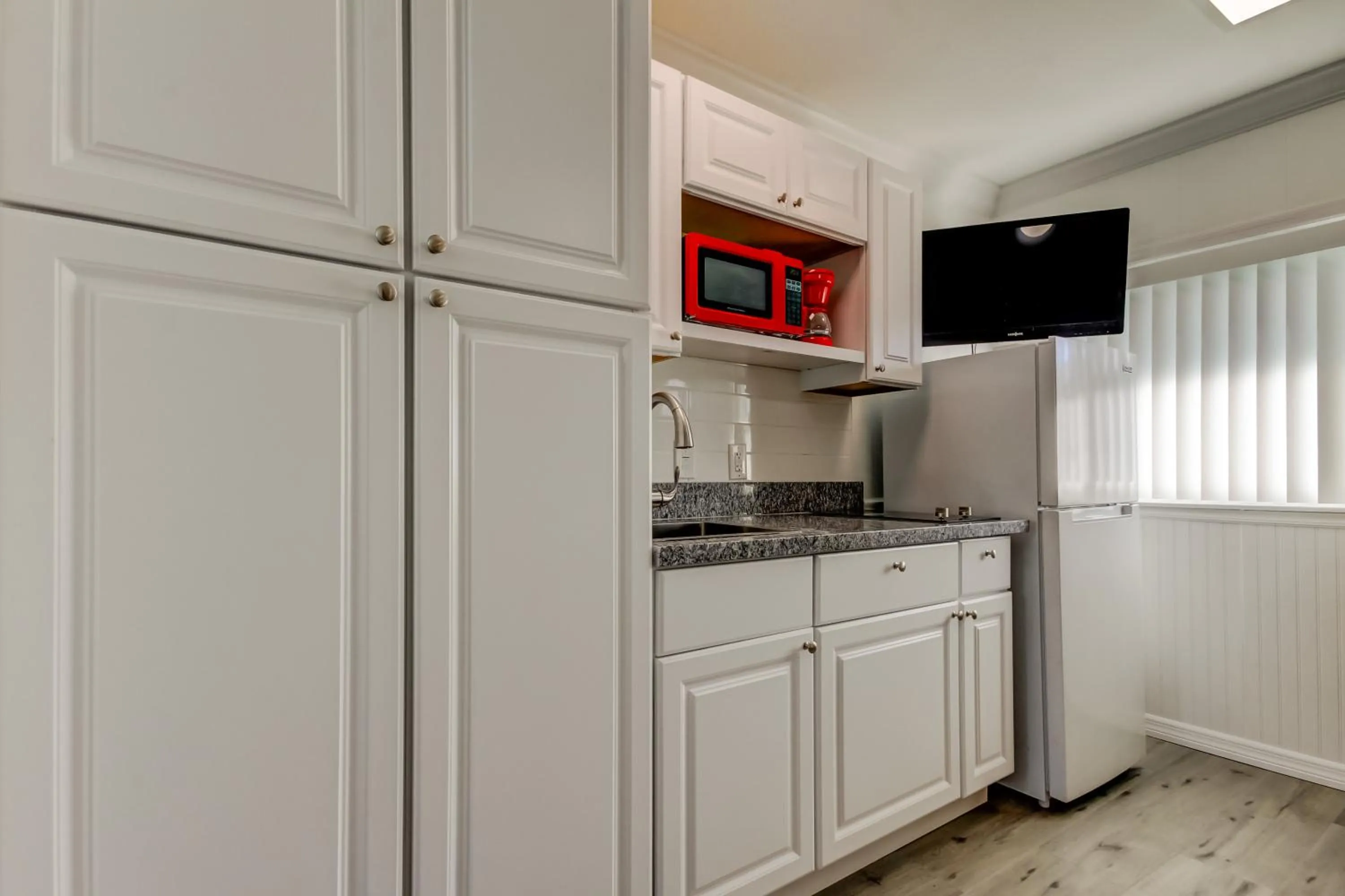 Carousel Suites -Redington Shores