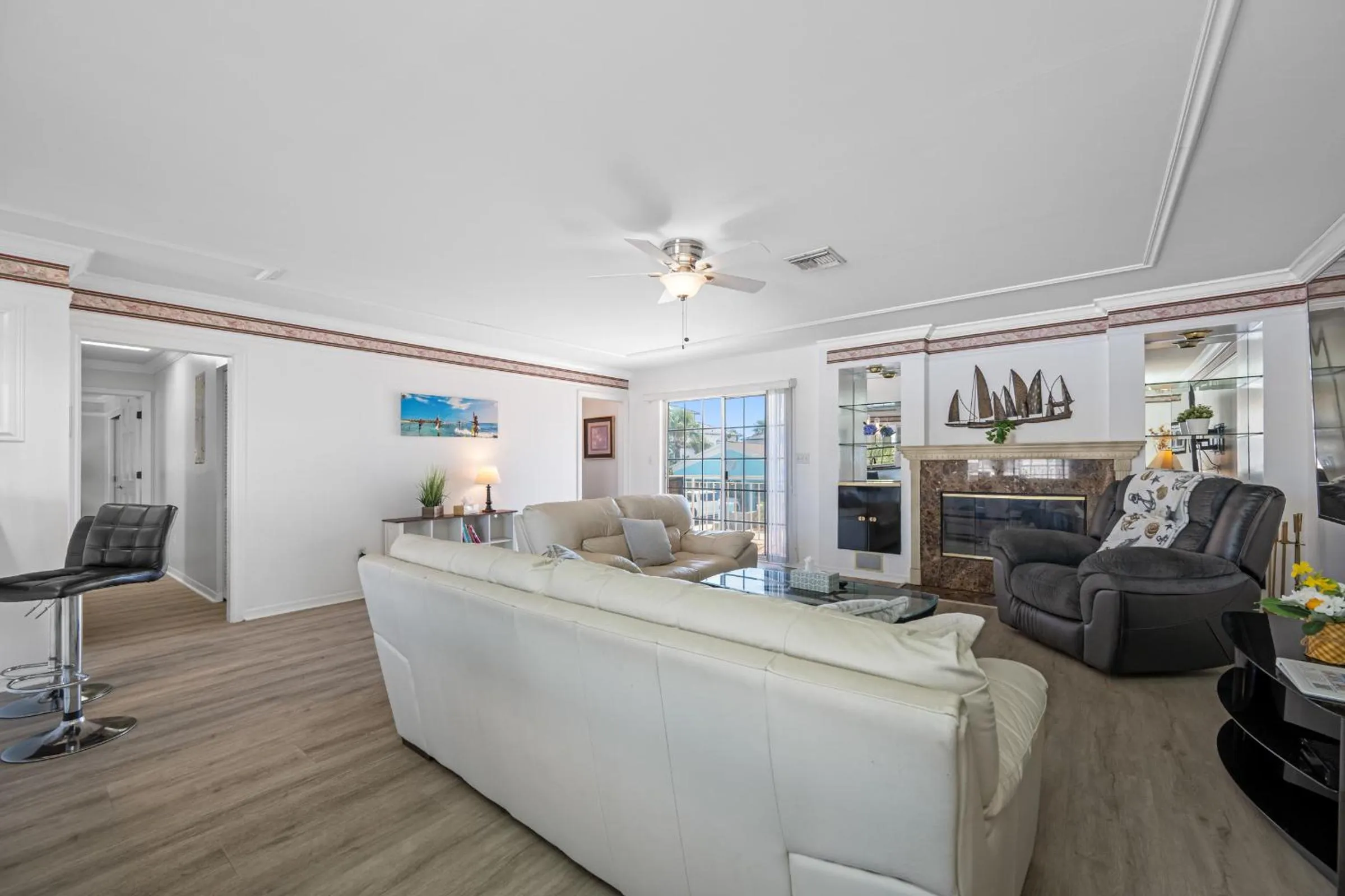 Carousel Suites -Redington Shores