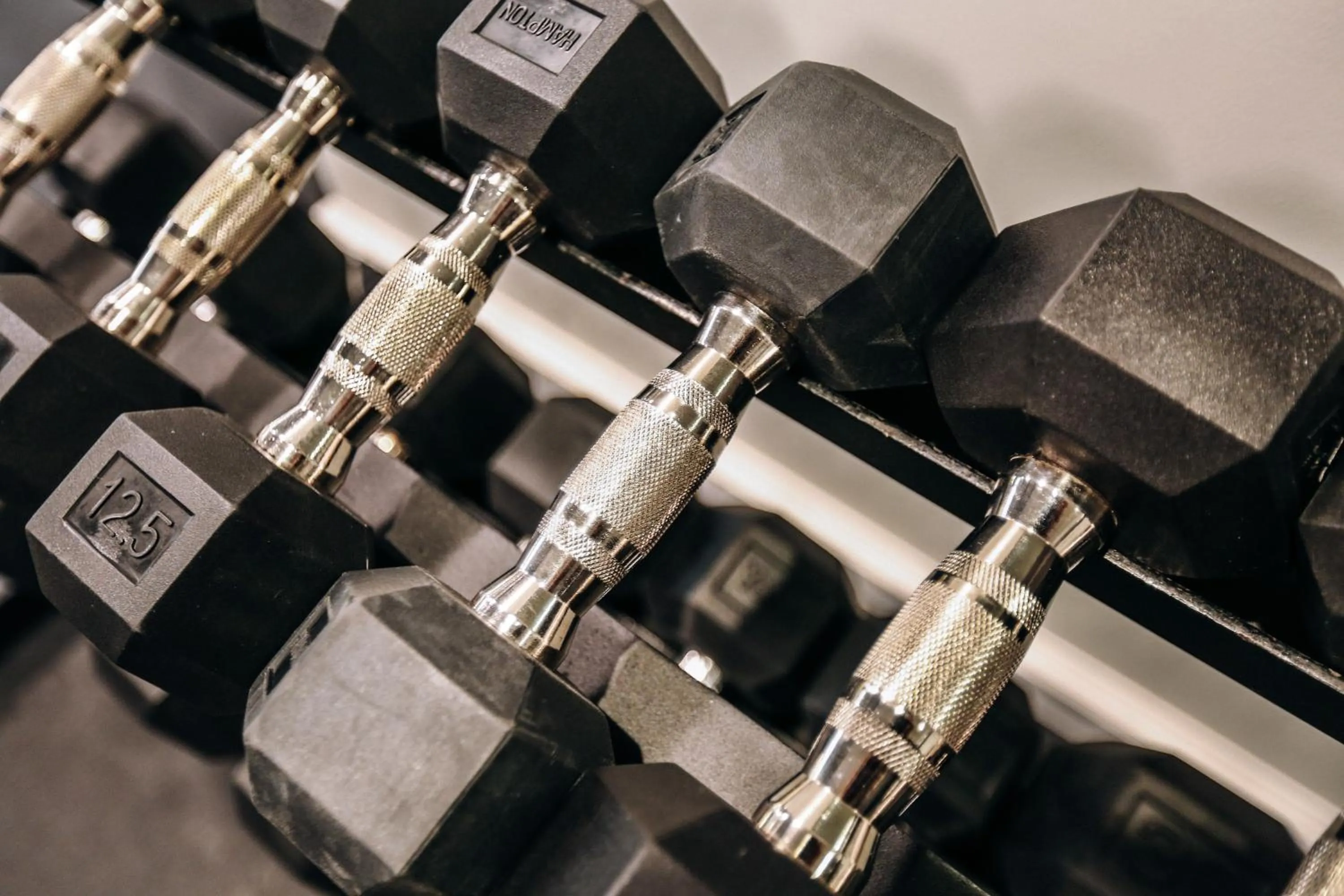 Fitness centre/facilities in The LINE Hotel DC