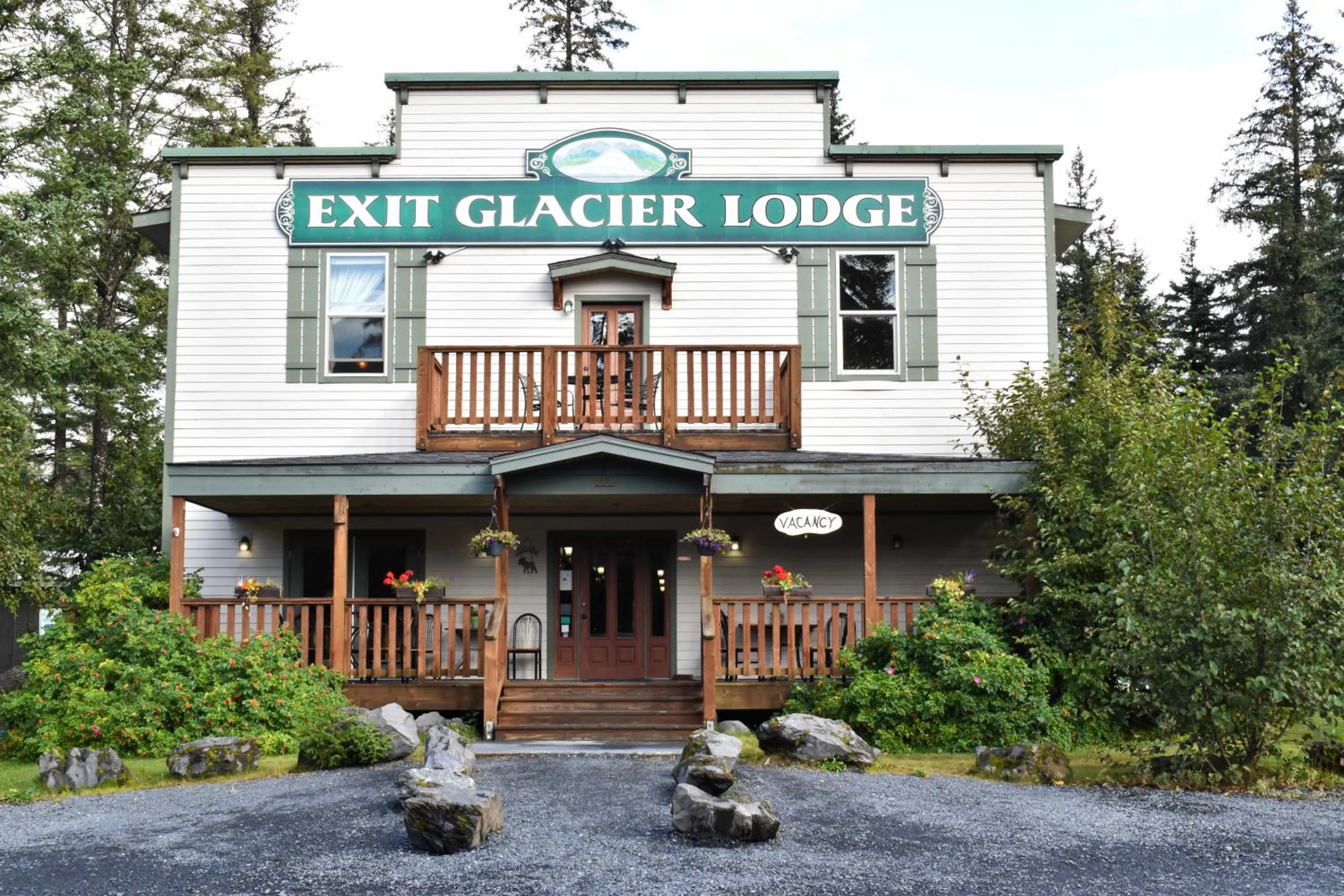 Property building in Exit Glacier Lodge