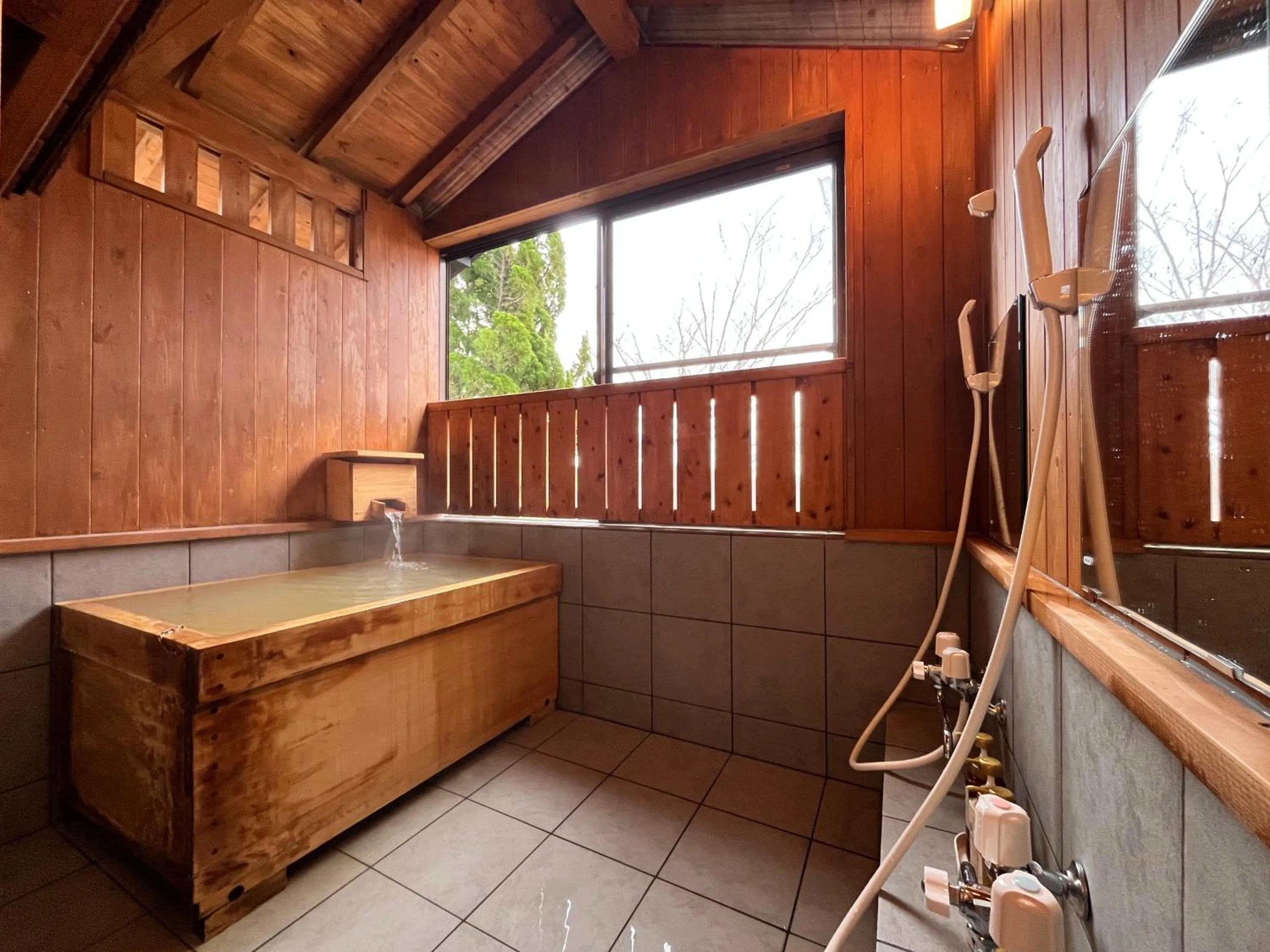 Kurasako Onsen Sakura