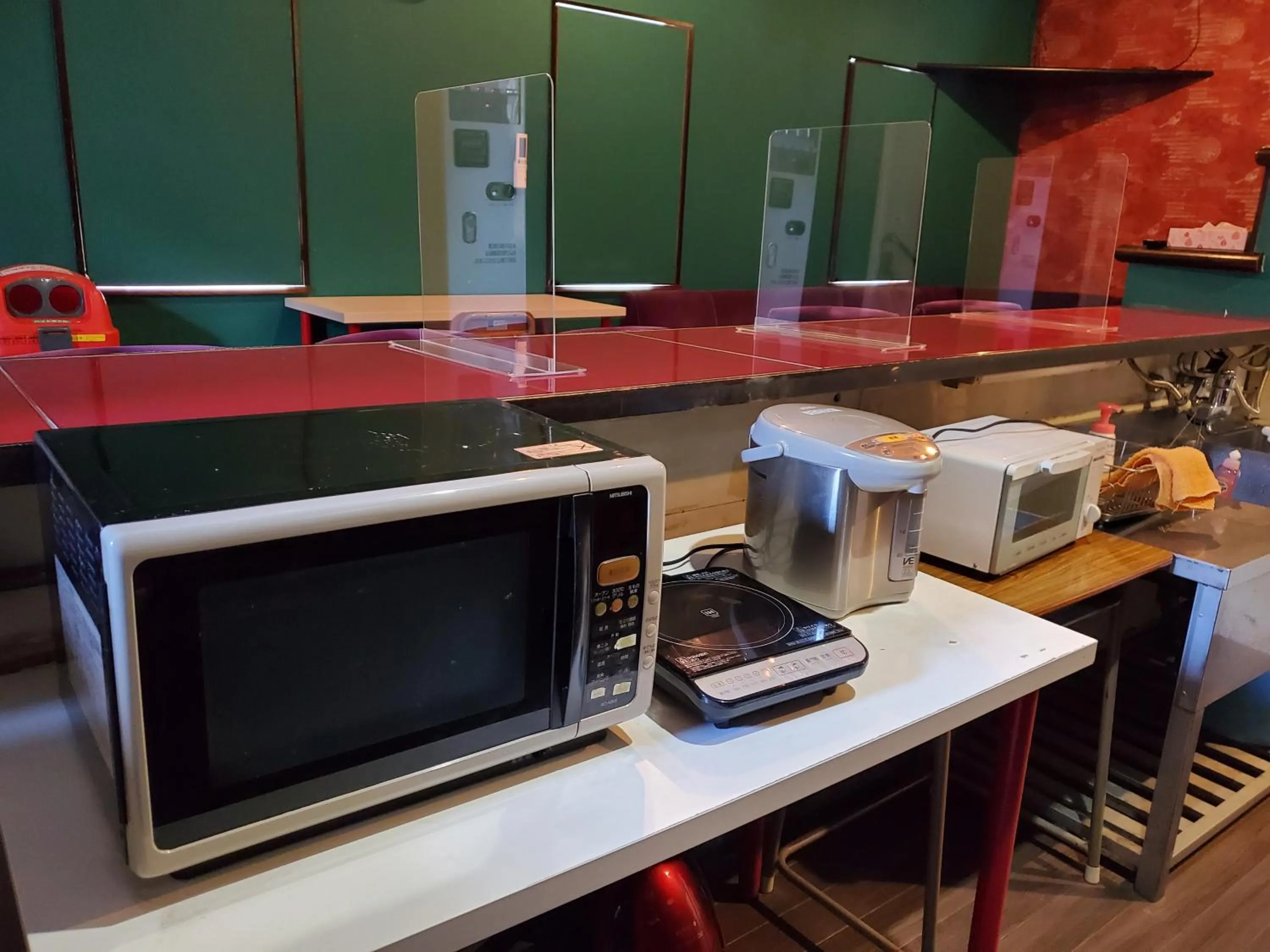 Communal kitchen in Naoshima Kowloon