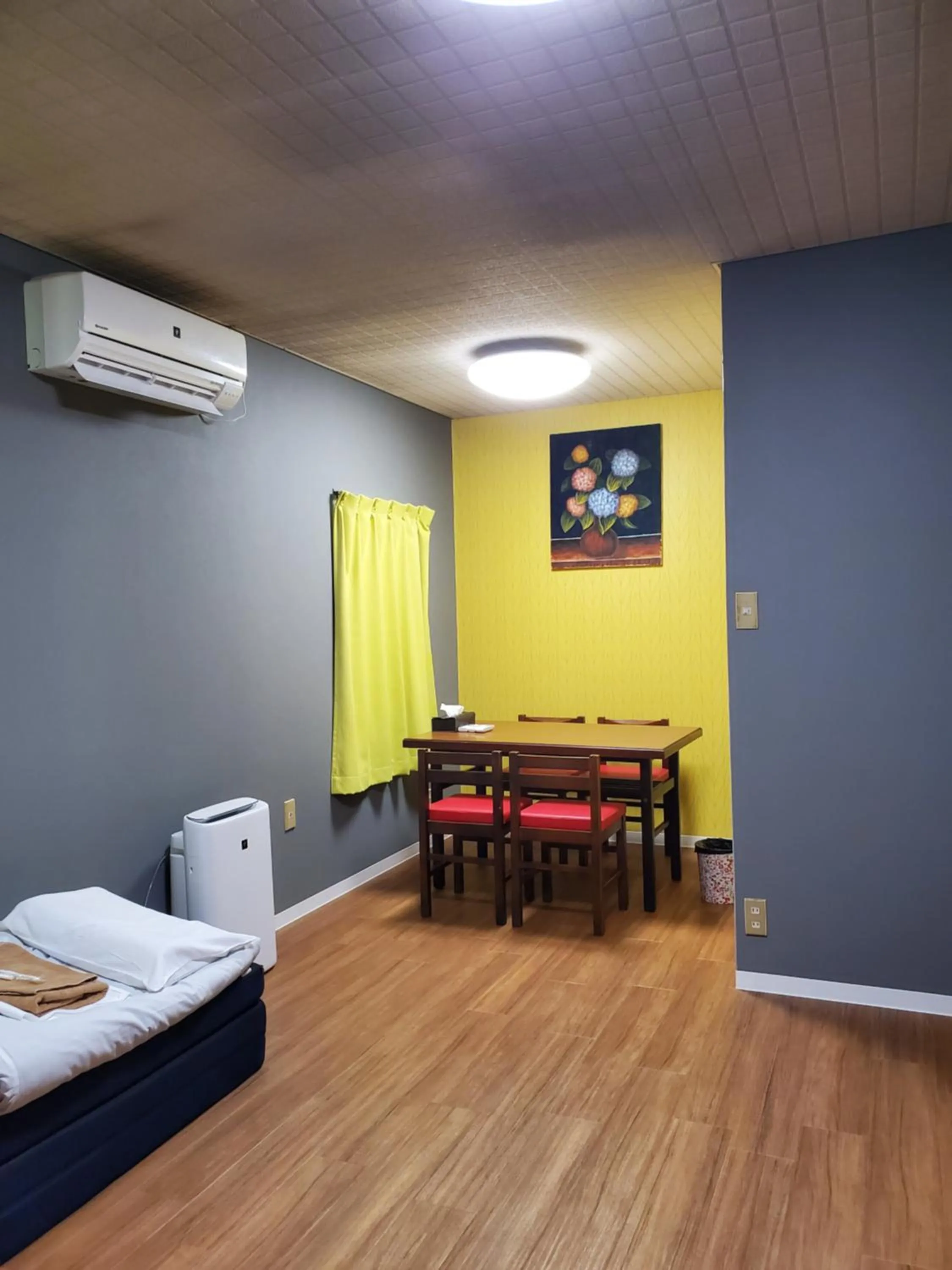 Bed in Naoshima Kowloon