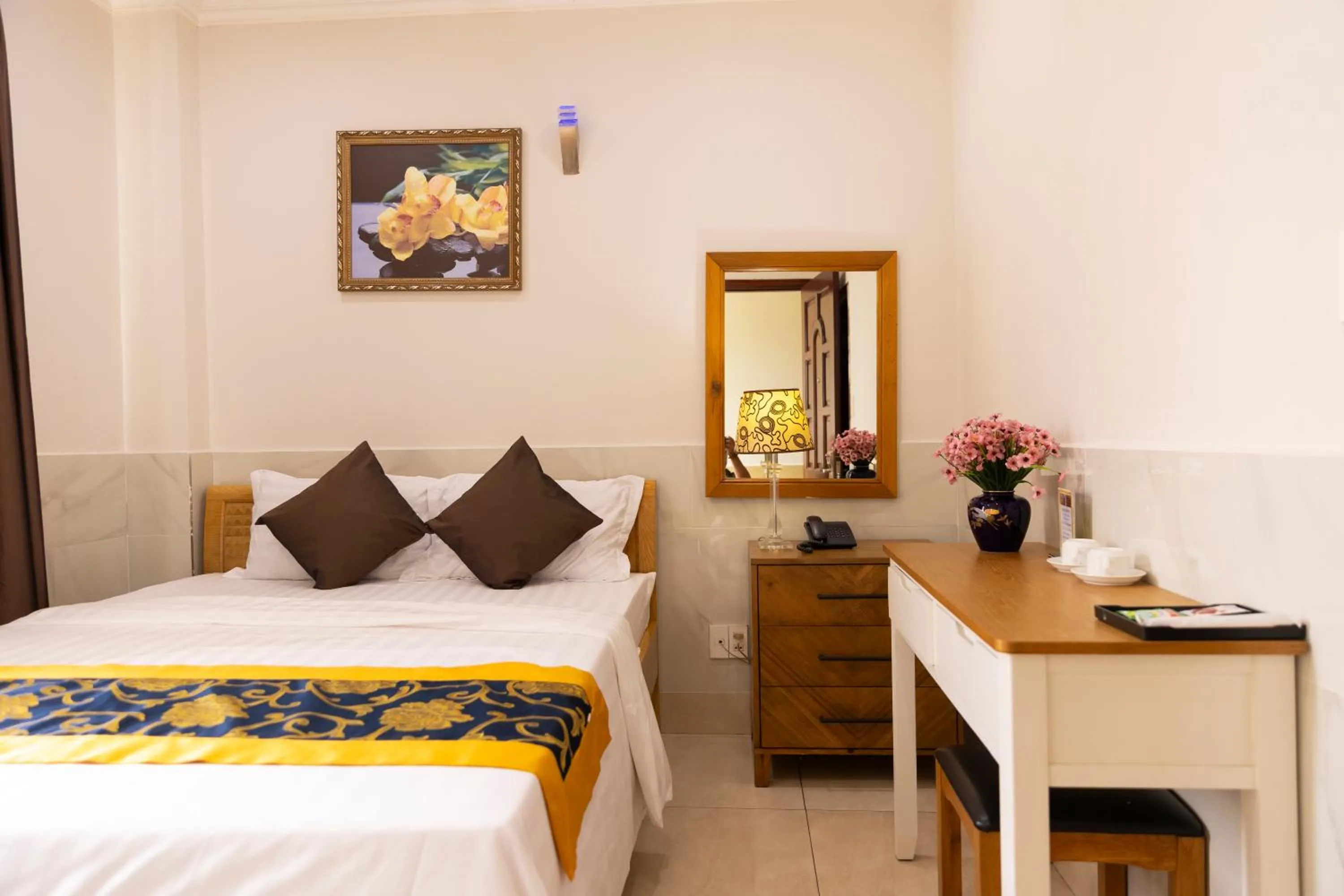 Bed in Atana Airport Hotel