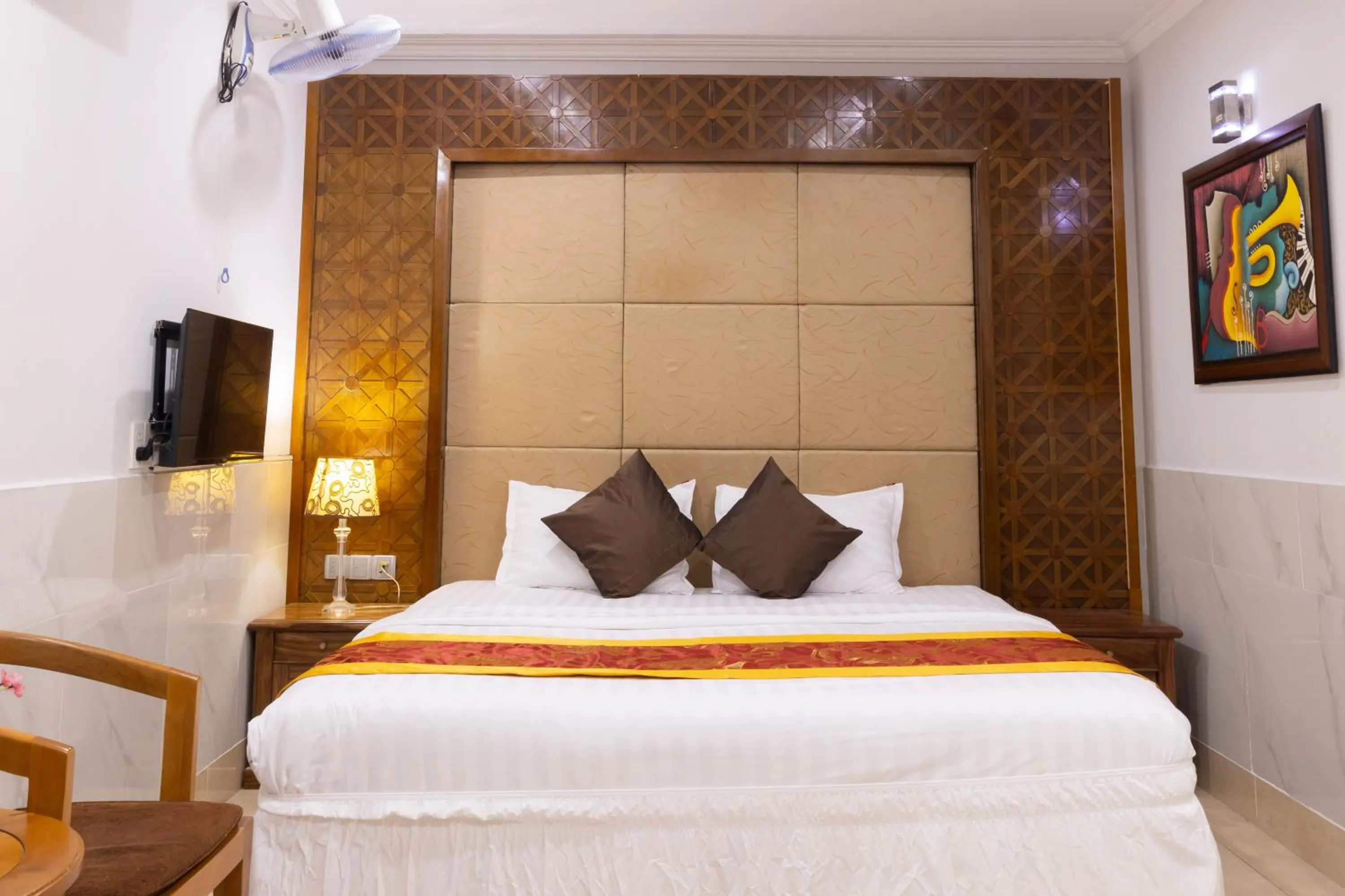 Bed in Atana Airport Hotel