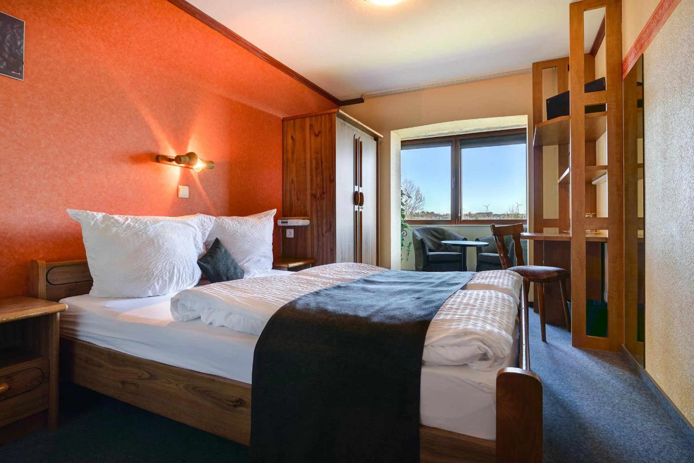 Bedroom, Bed in Hôtel du Lac