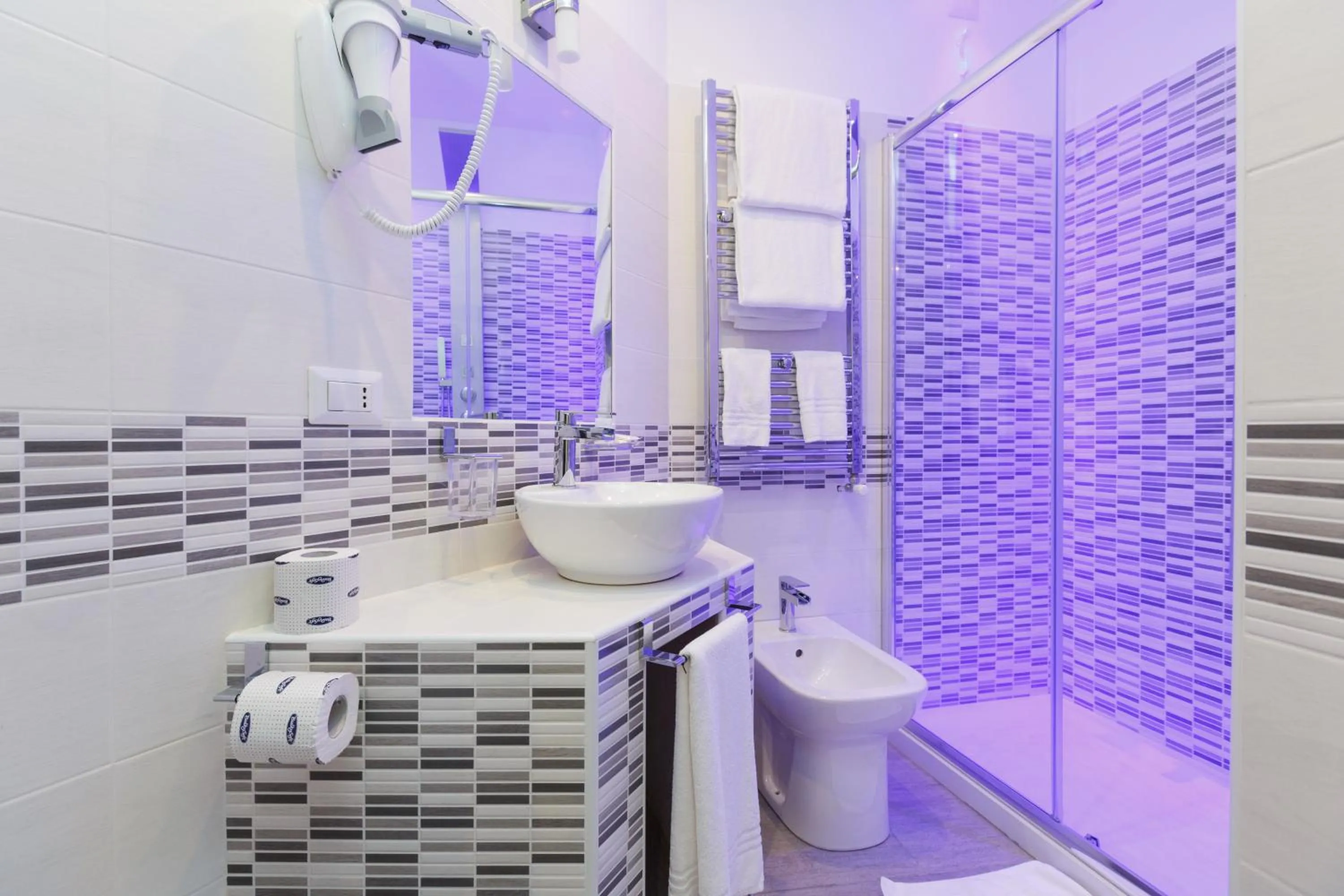 Shower in Domus Arena