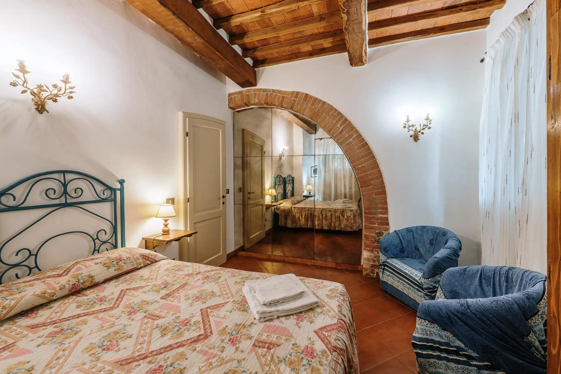 Bed in Borgo Villa a Sesta