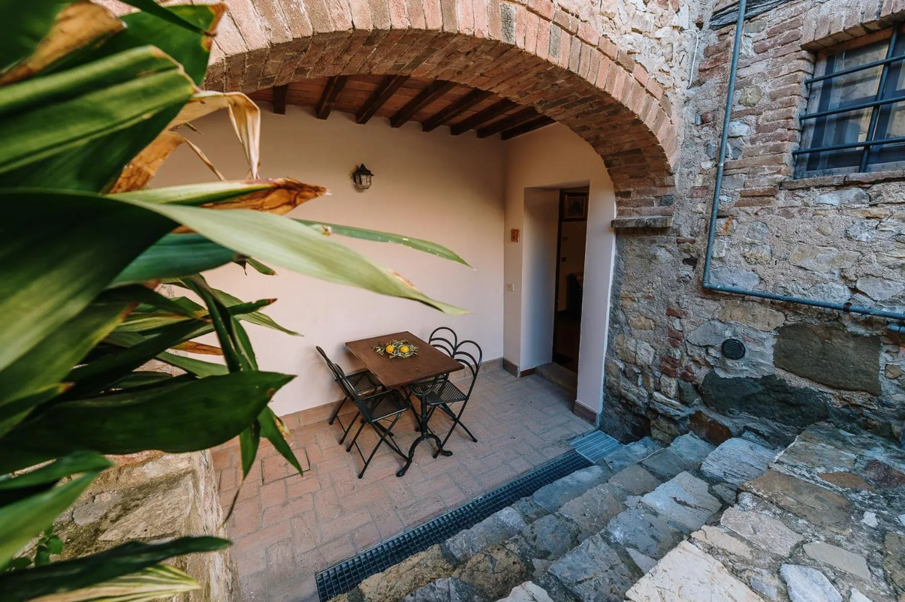 Property building in Borgo Villa a Sesta