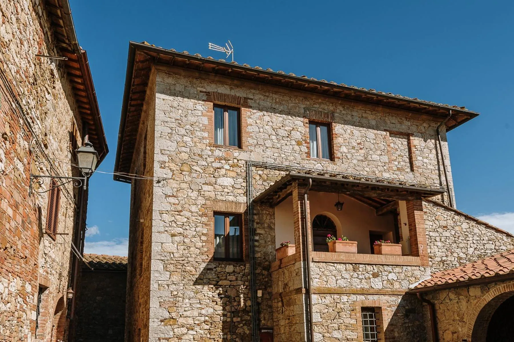 Property building in Borgo Villa a Sesta