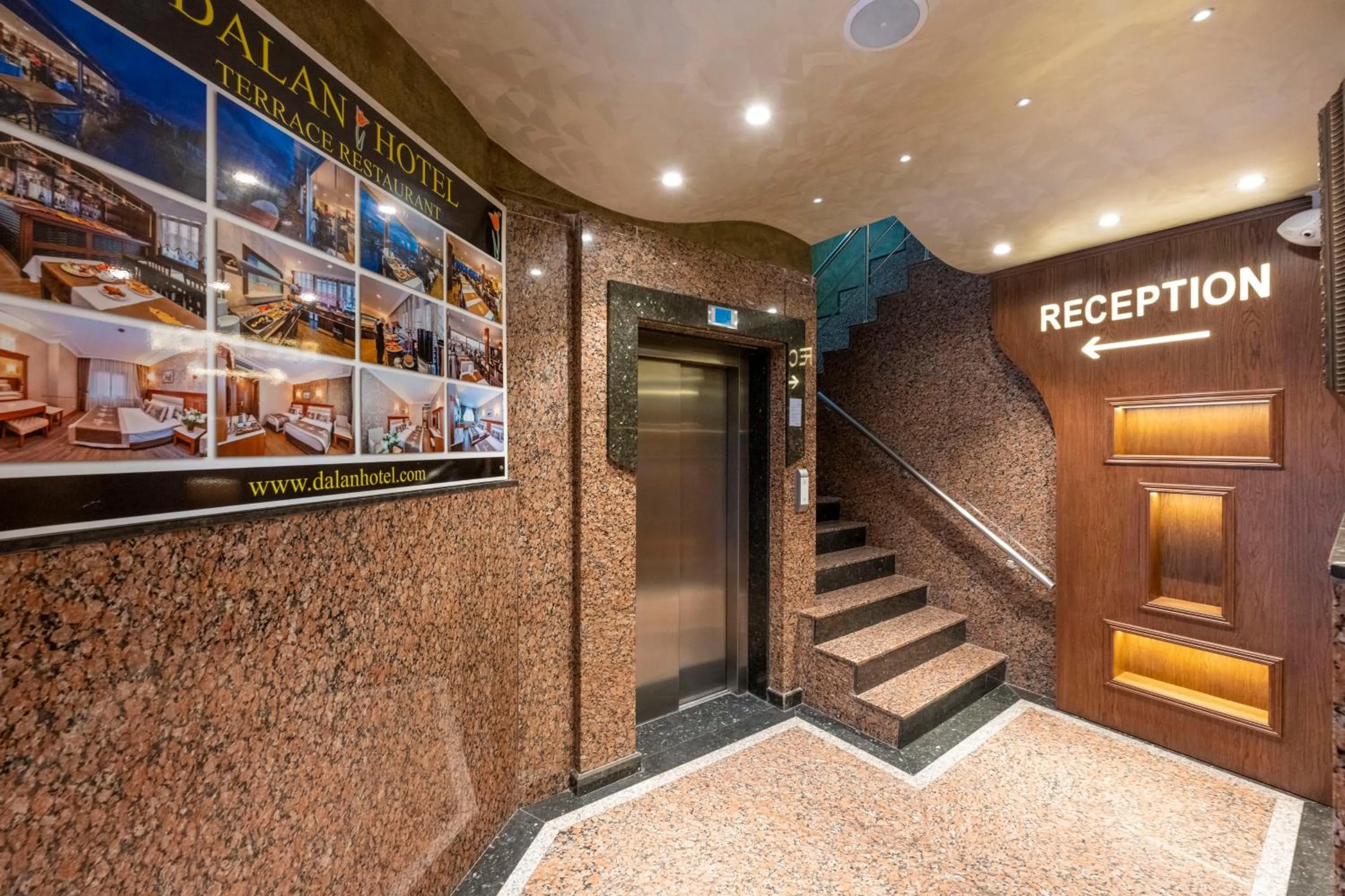 Lobby or reception in Dalan Otel