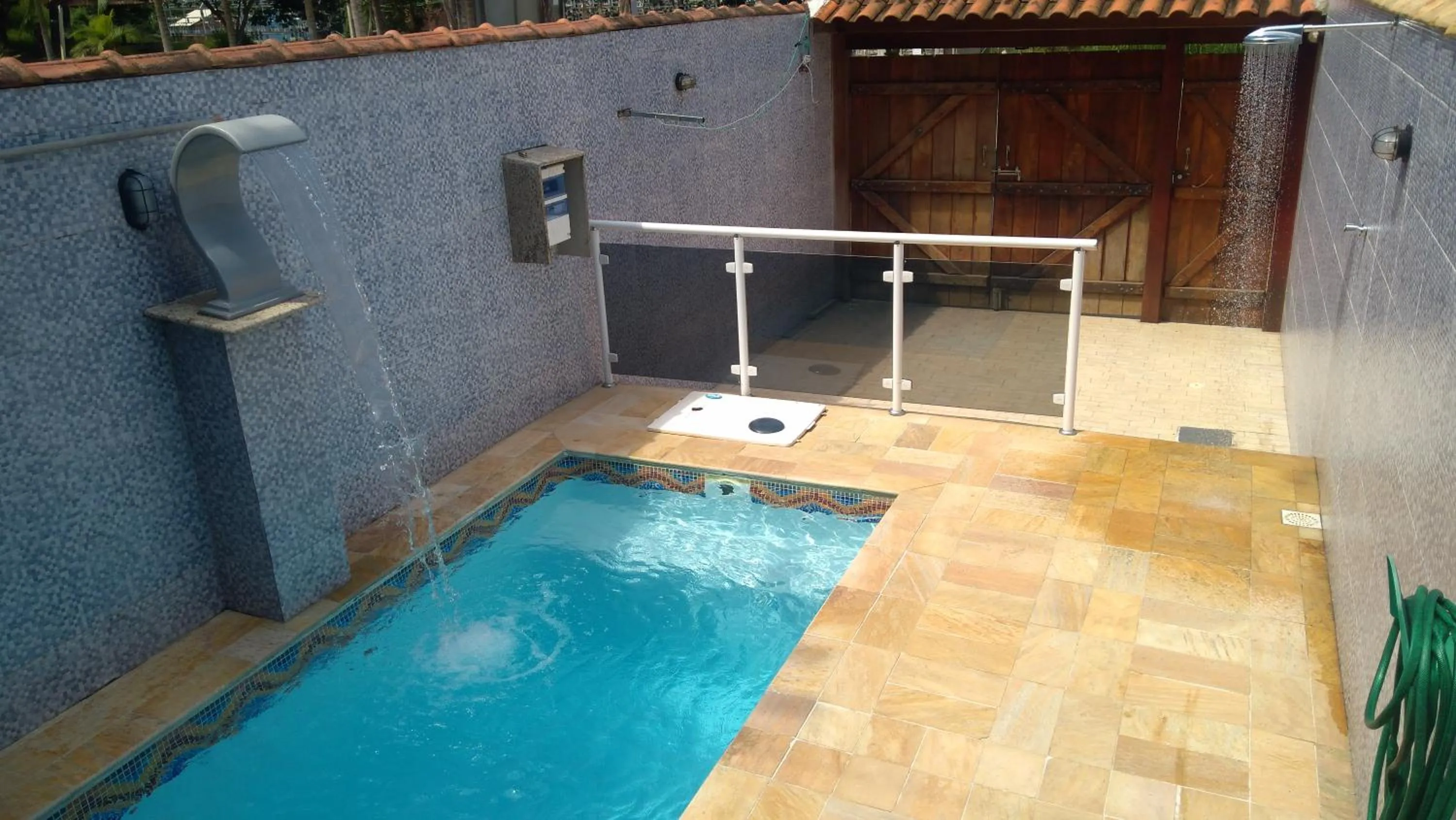 Casa Piscina Azul