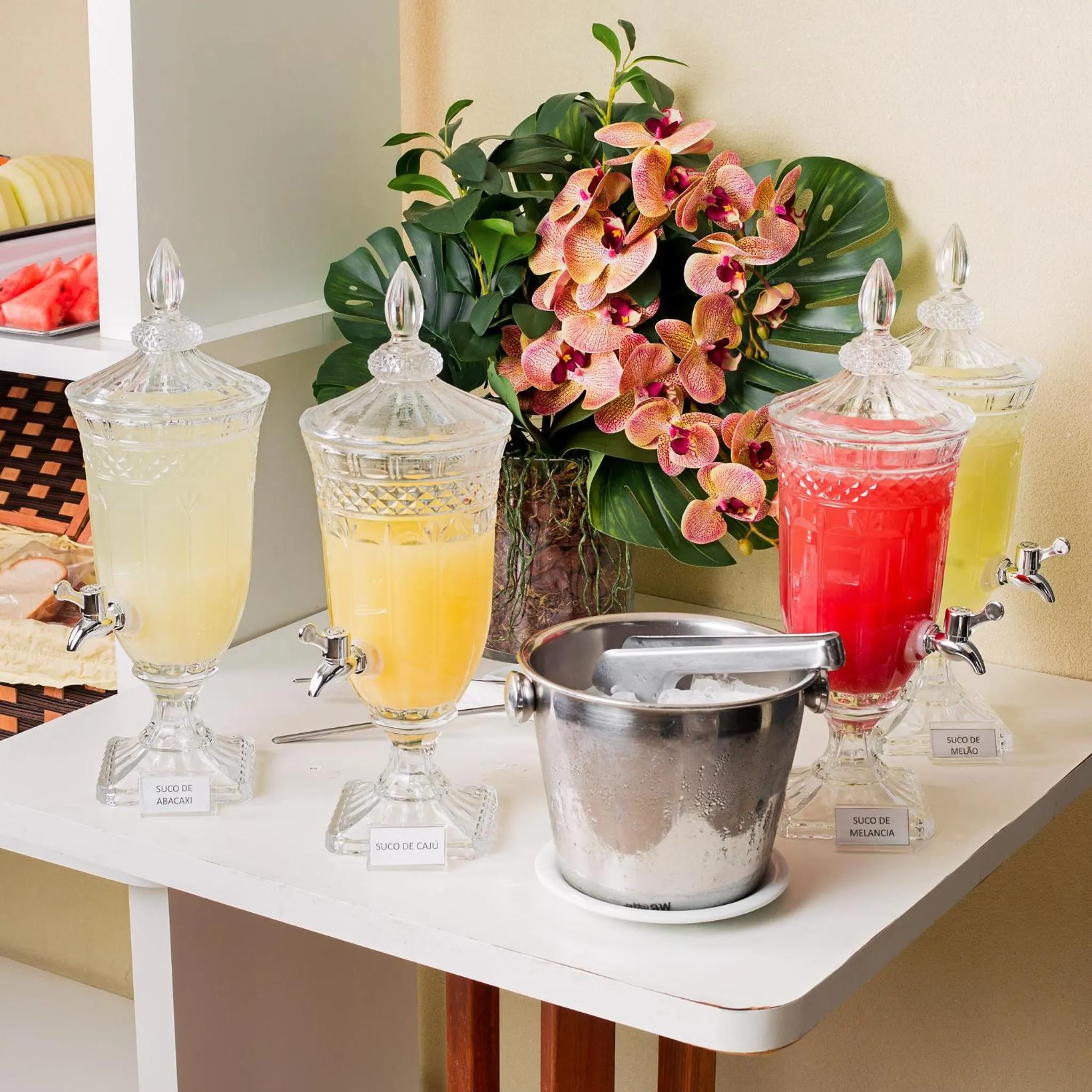 Breakfast in WR Confort Hotel Campo Grande