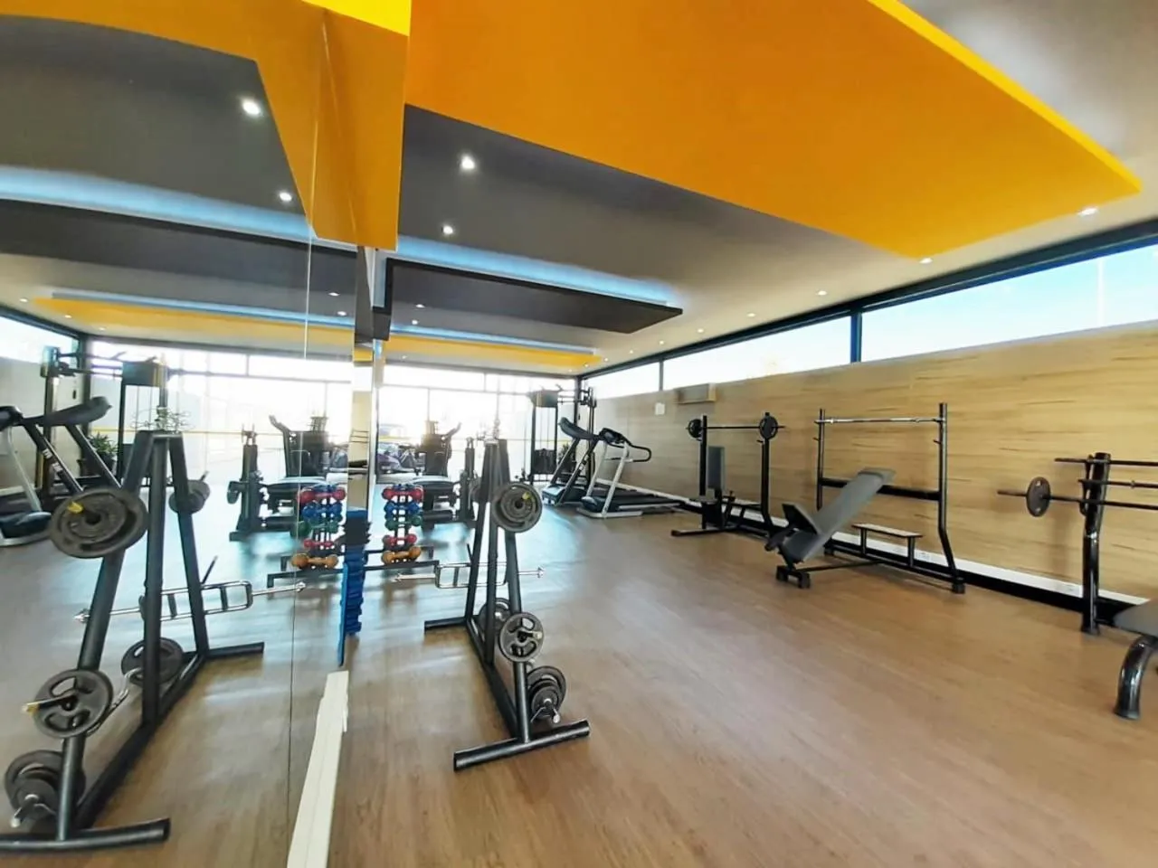 Fitness centre/facilities in WR Confort Hotel Campo Grande