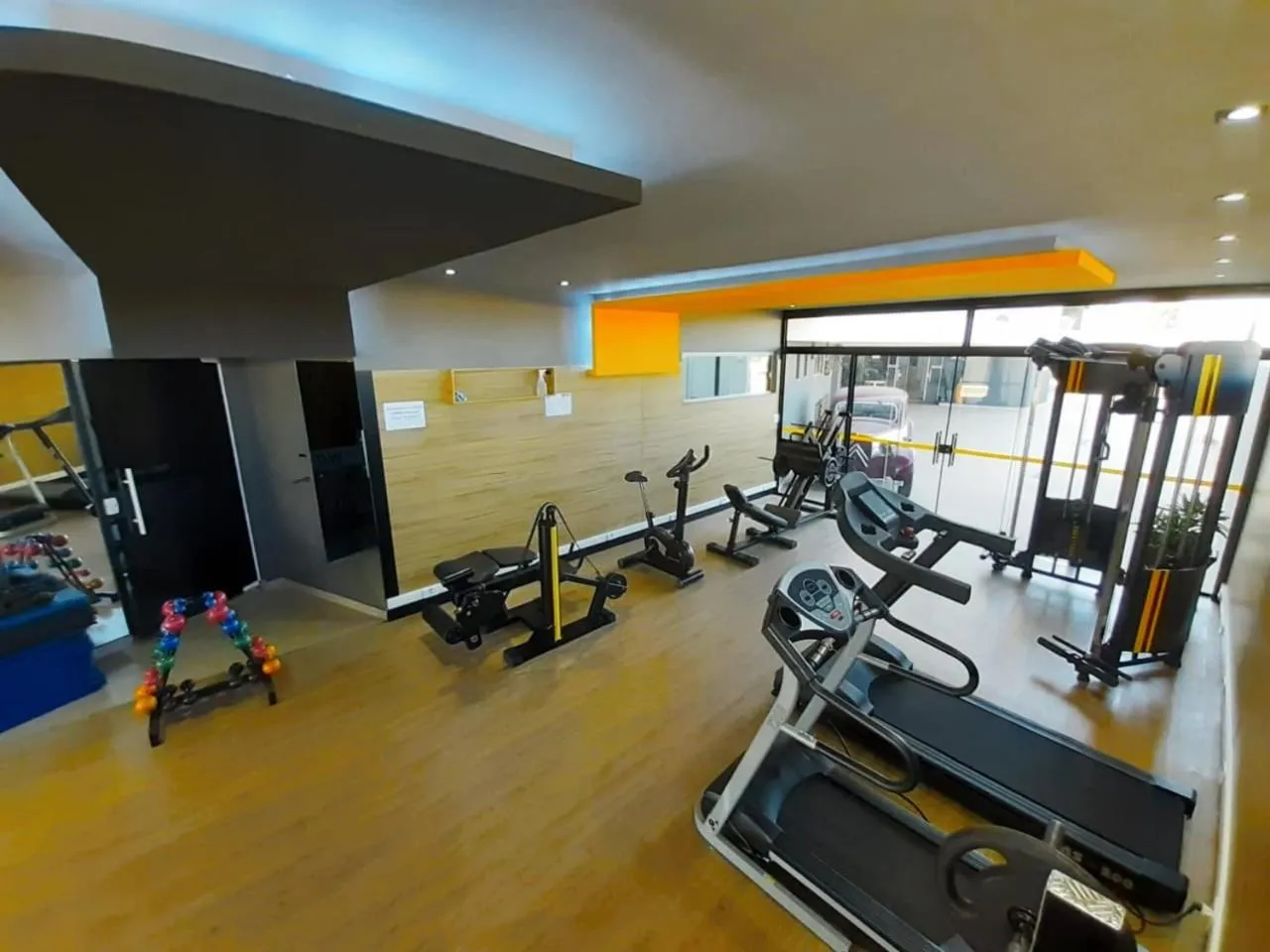 Fitness centre/facilities in WR Confort Hotel Campo Grande