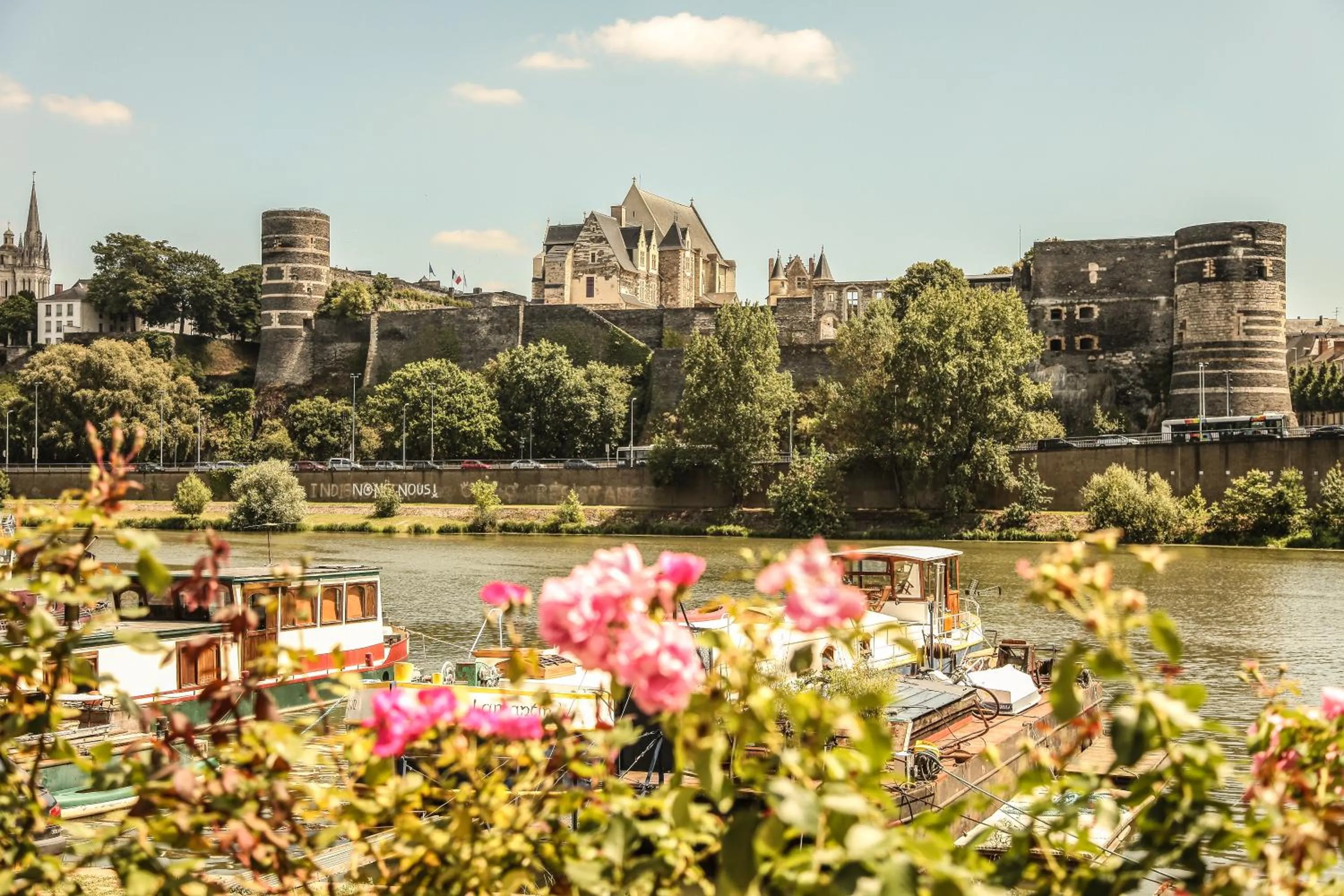Nearby landmark in La Pause Angevine