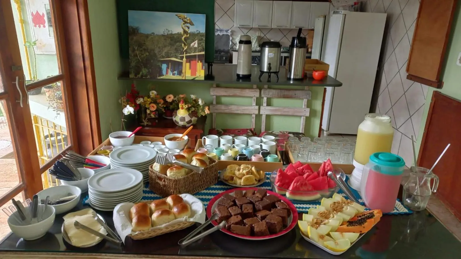 Kitchen or kitchenette in Pousada Spa Saúde Melhor