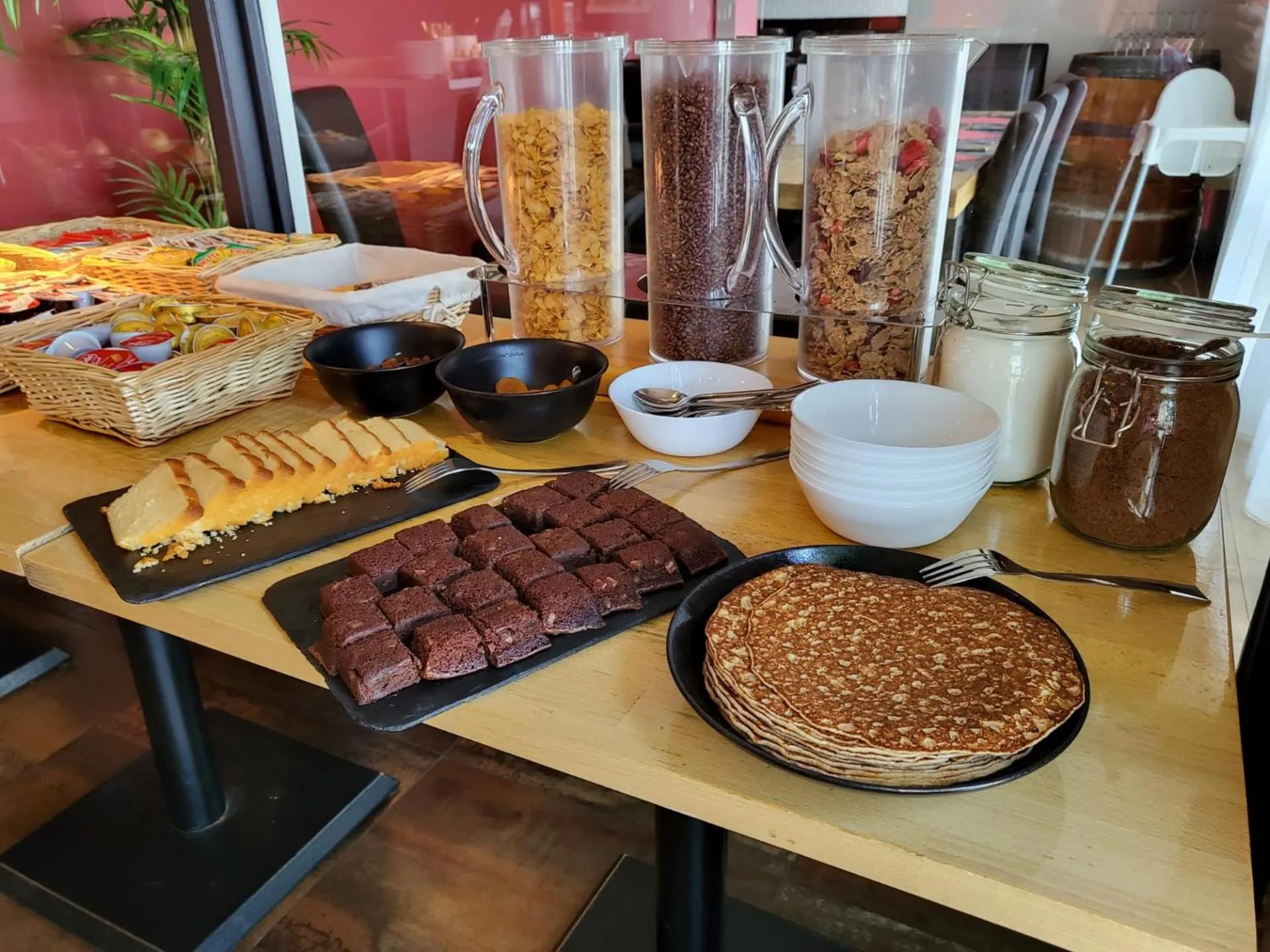 Food and drinks in Le 1815