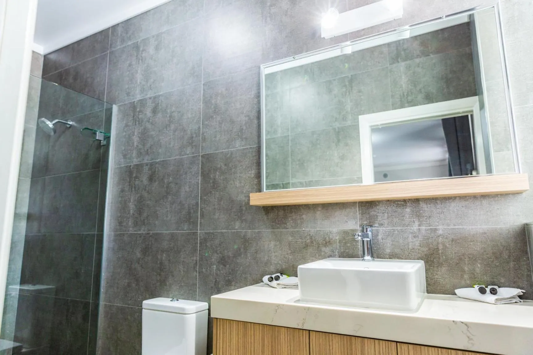 Bathroom in Lakes and Ocean Hotel Forster