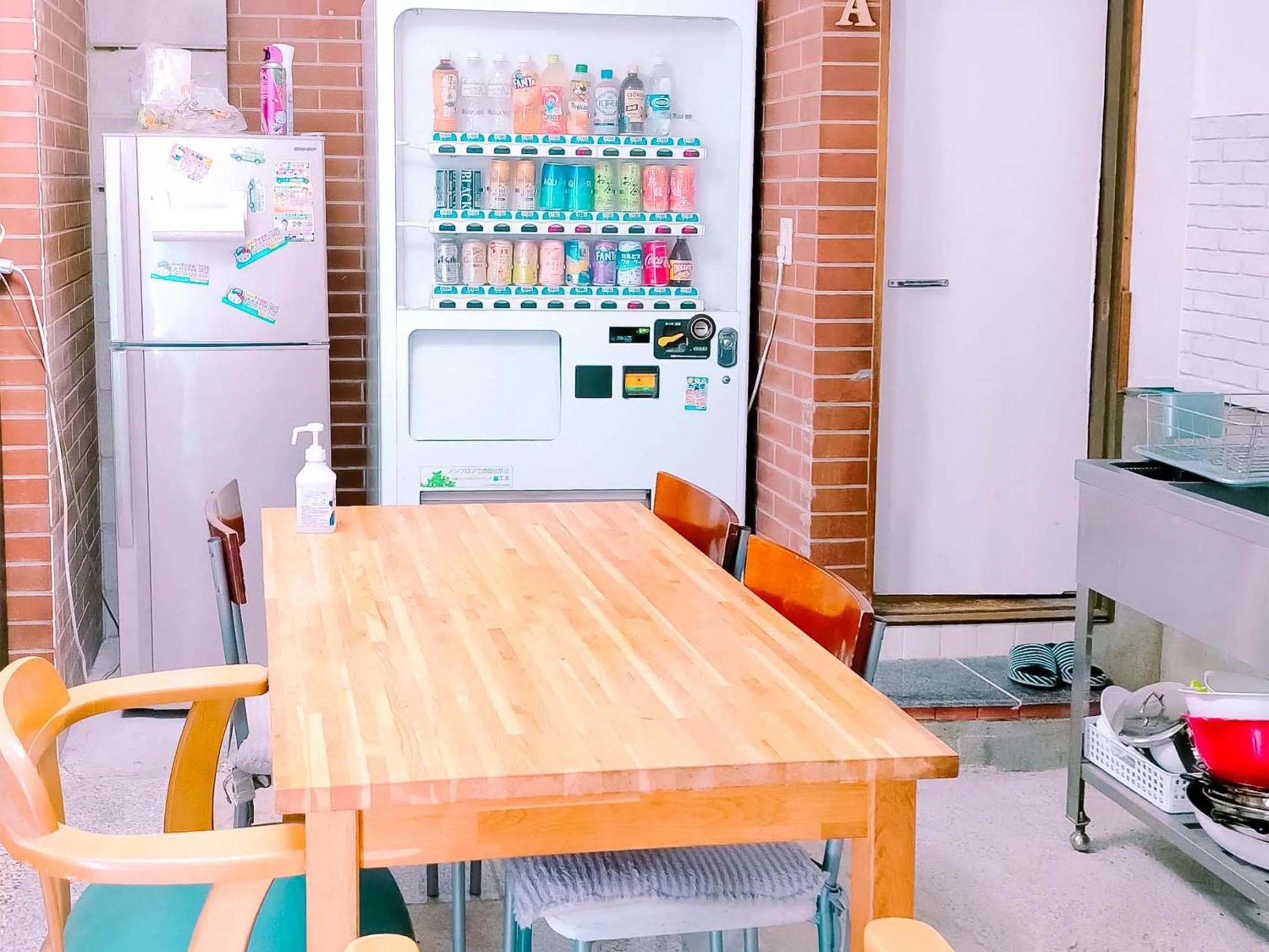 Communal kitchen in Guest House Kominka Nagomi