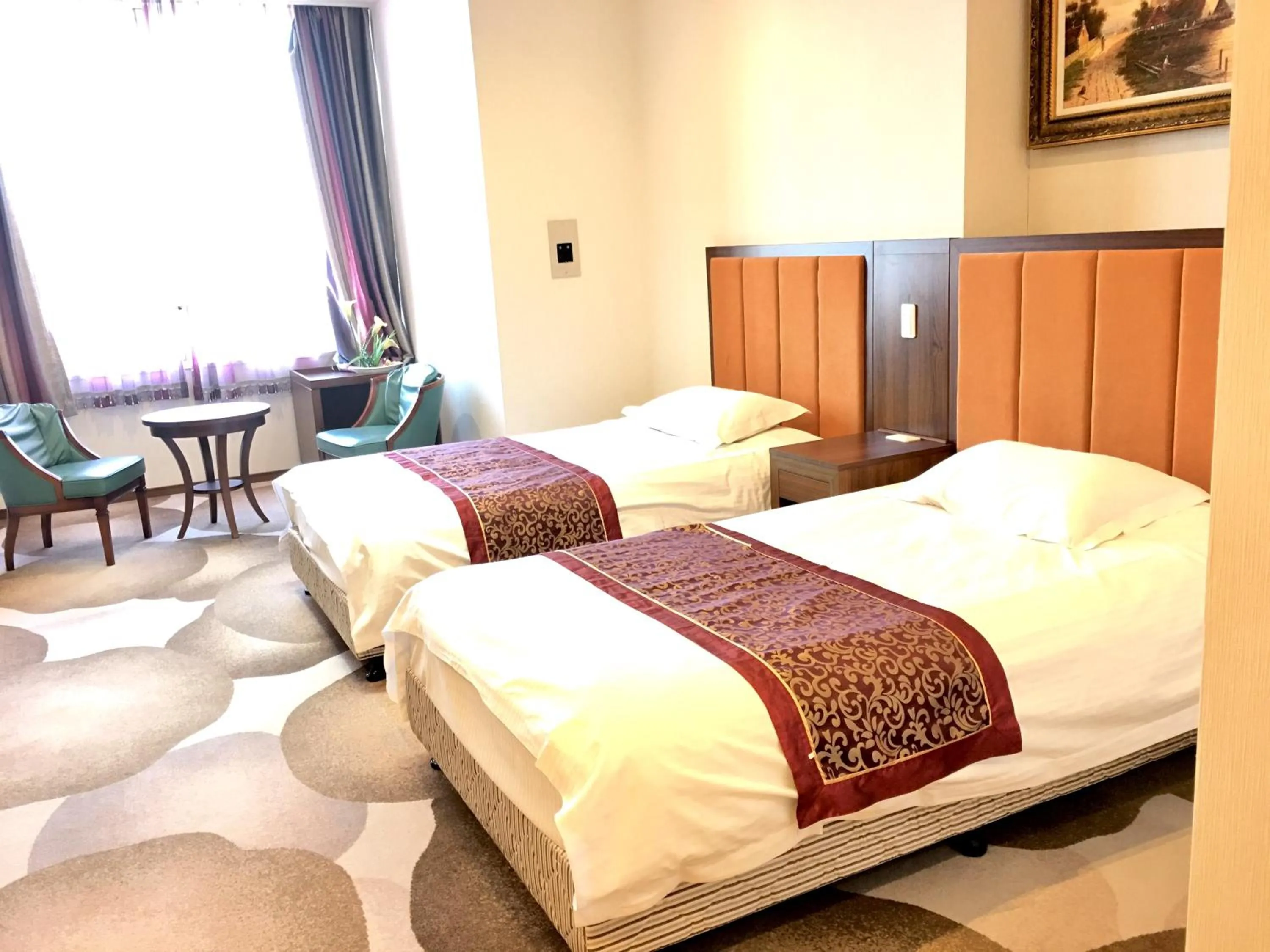 Photo of the whole room, Bed in Kobe Hotel Fruit Flower