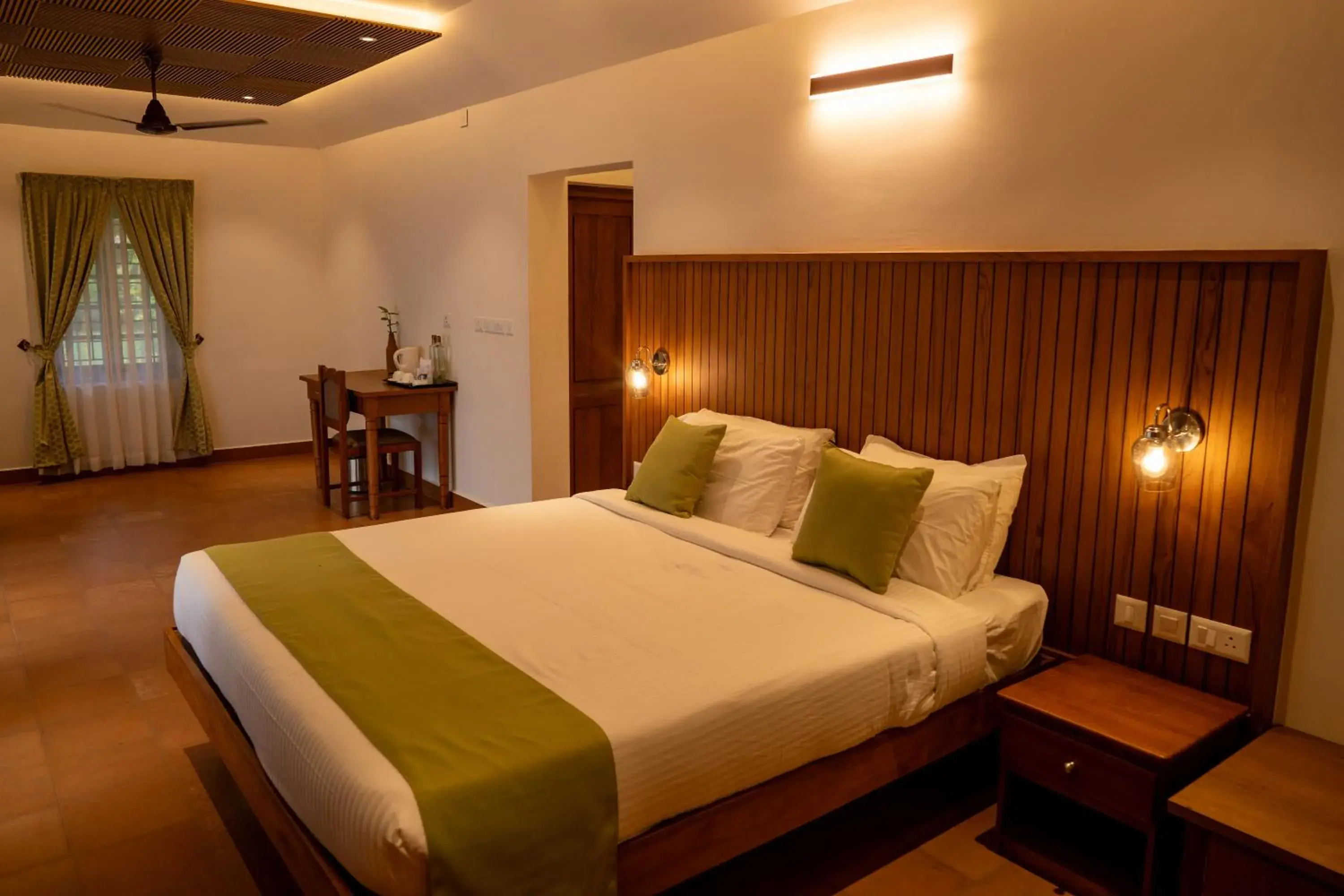 Double Room with Lake View in KTDC Kumarakom Gateway Resort Double Room with Lake View in KTDC Kumarakom Gateway Resort