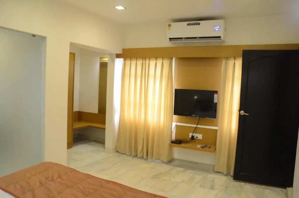 TV and multimedia in Hotel Yuvraj