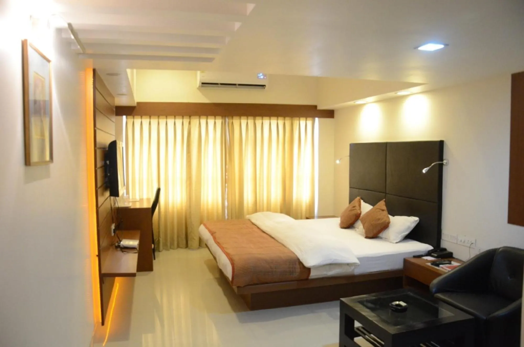 Bedroom in Hotel Yuvraj