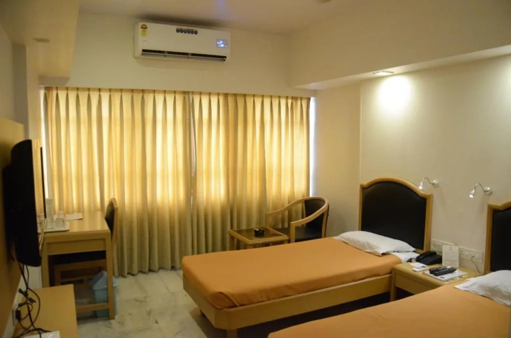 TV and multimedia in Hotel Yuvraj