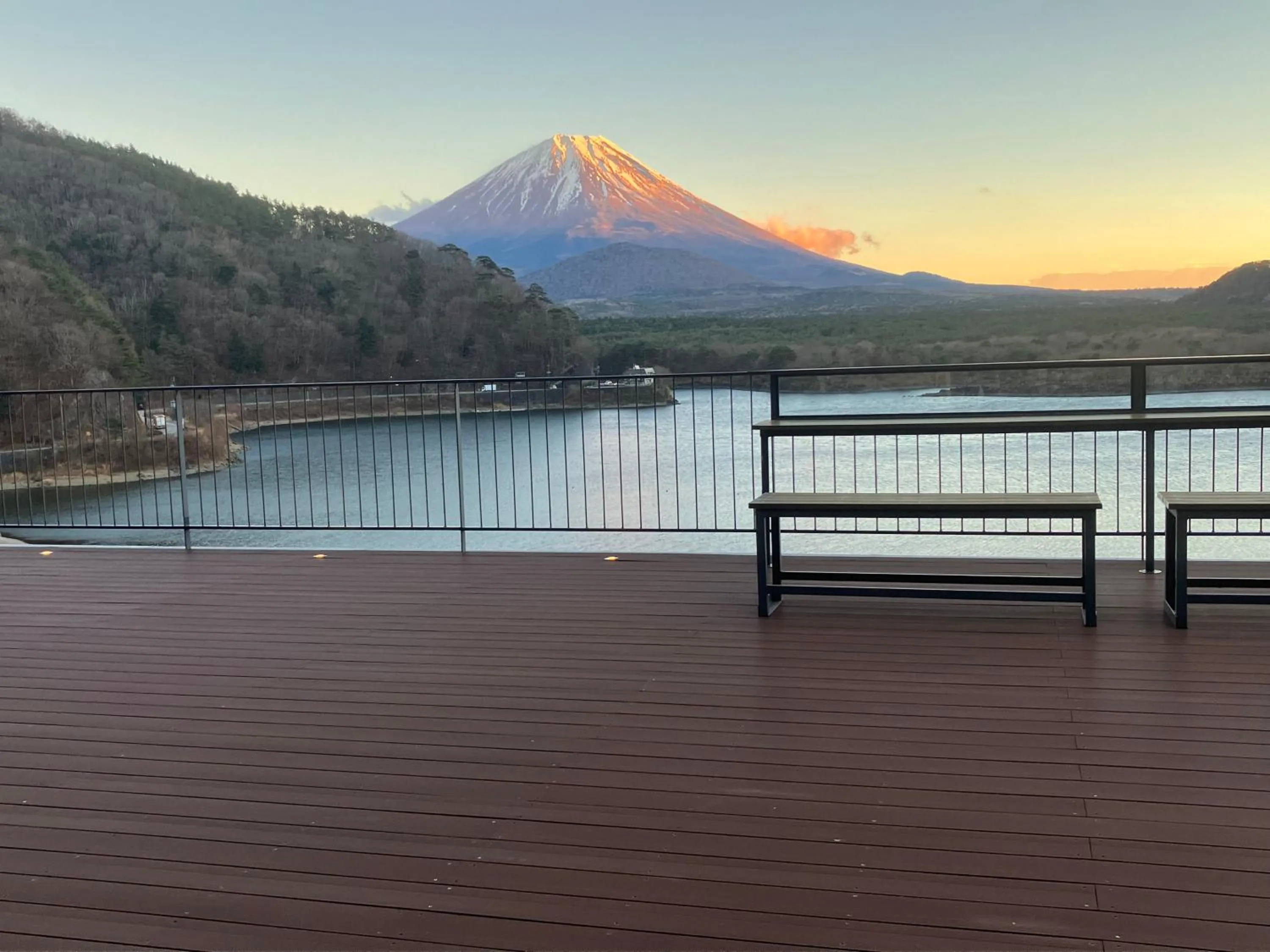 Balcony/Terrace in Shoji Lake Hotel