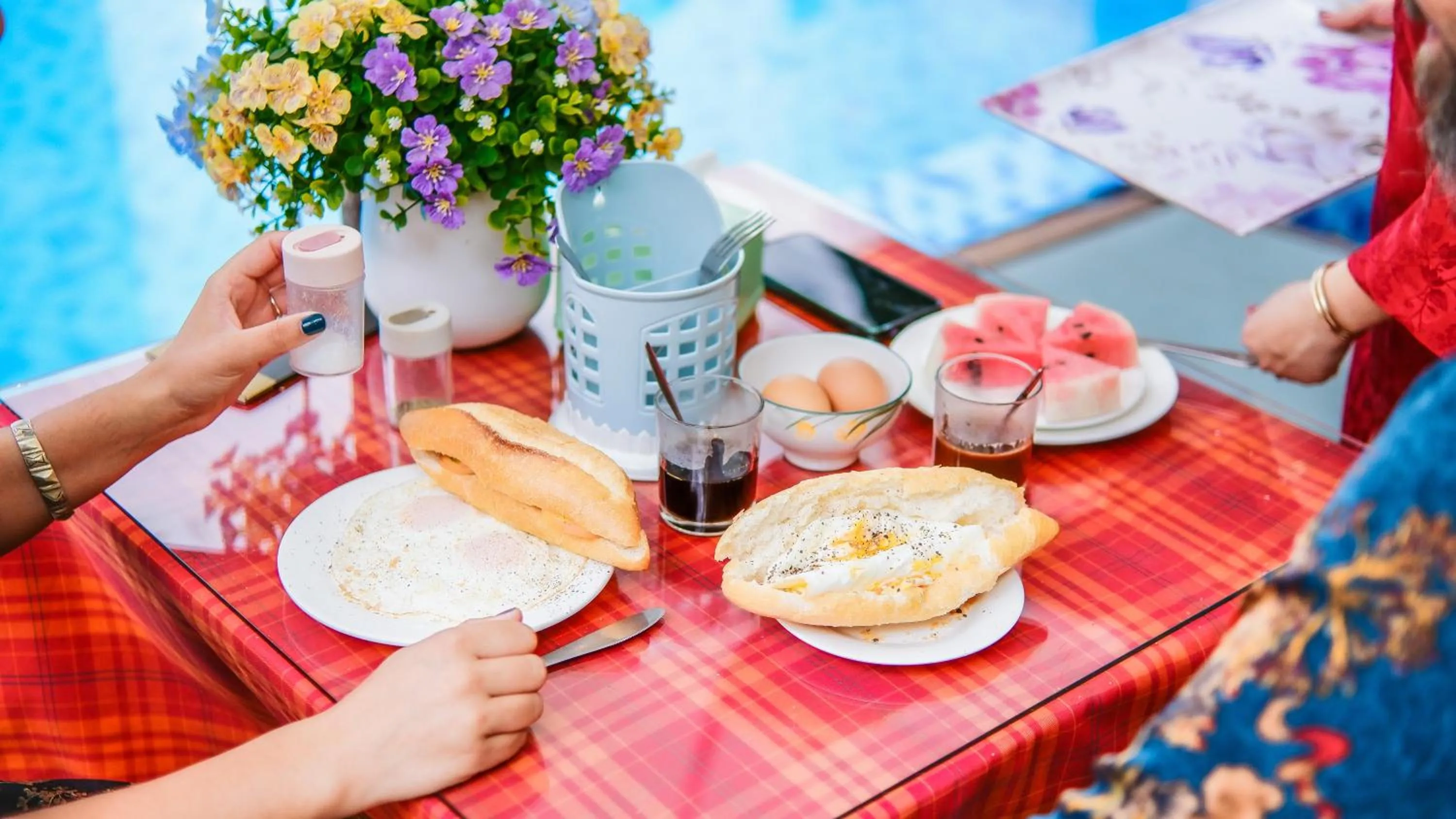 Swimming pool in Oleander Garden Homestay