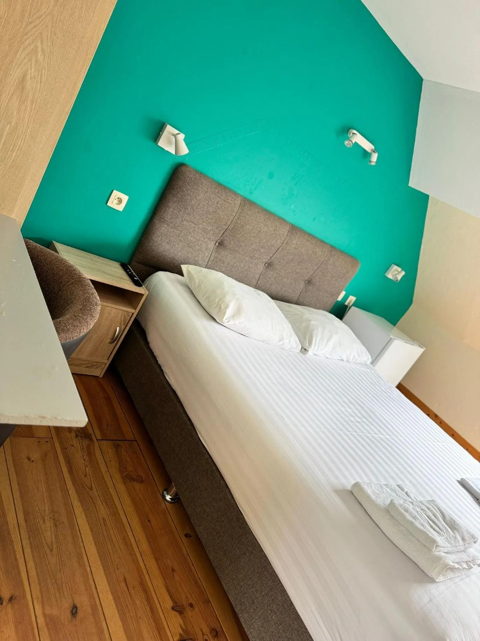 Bed in Family Hôtel