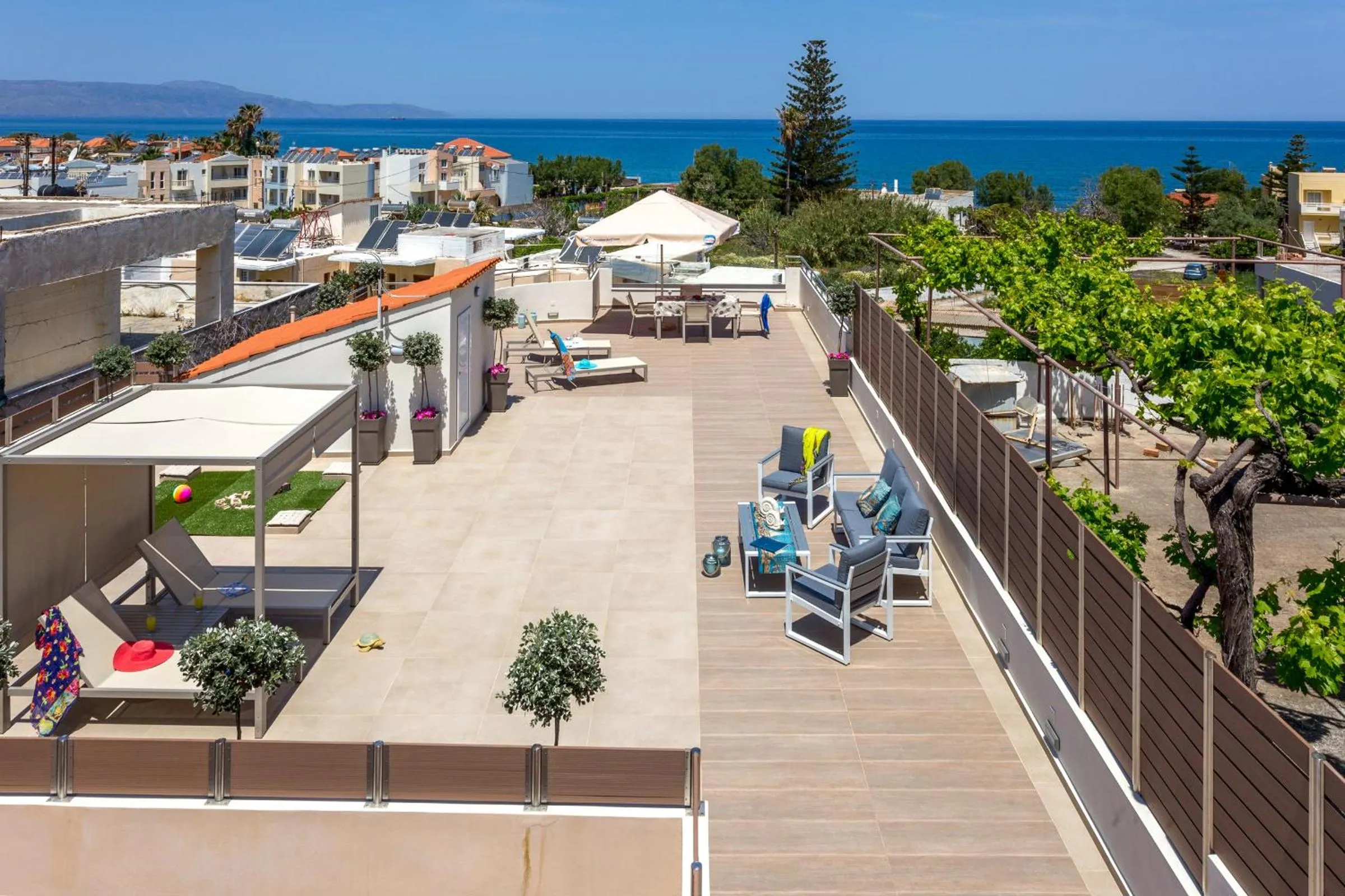 Day in Angels Suites