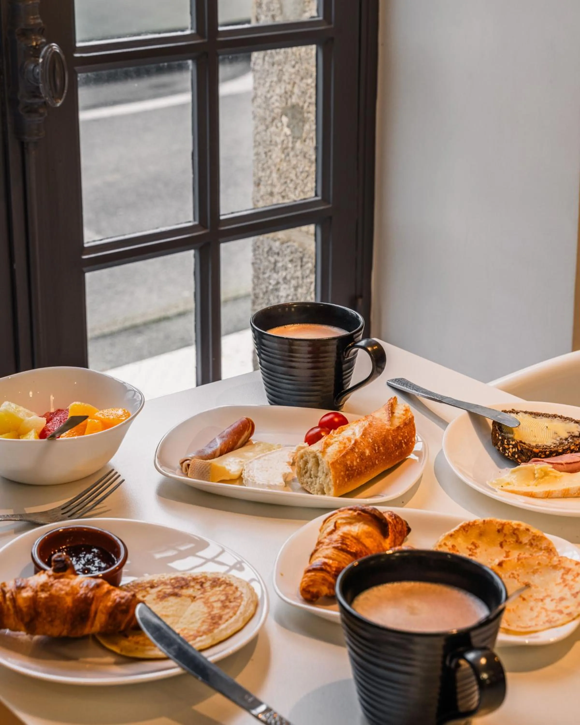 Breakfast in ibis Styles Vannes Gare Centre