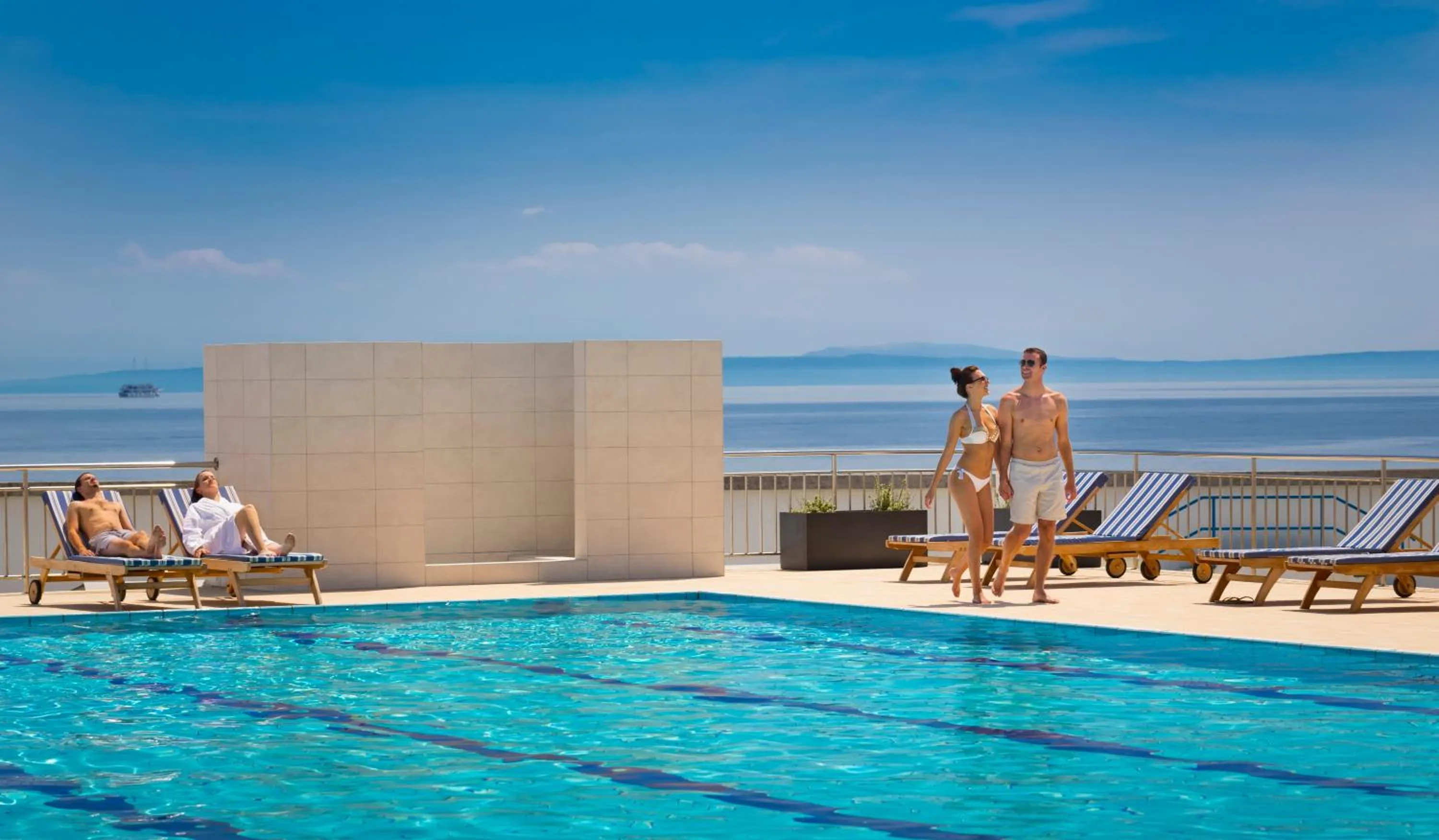 Swimming pool in Hotel Admiral - by Liburnia Hotels & Villas