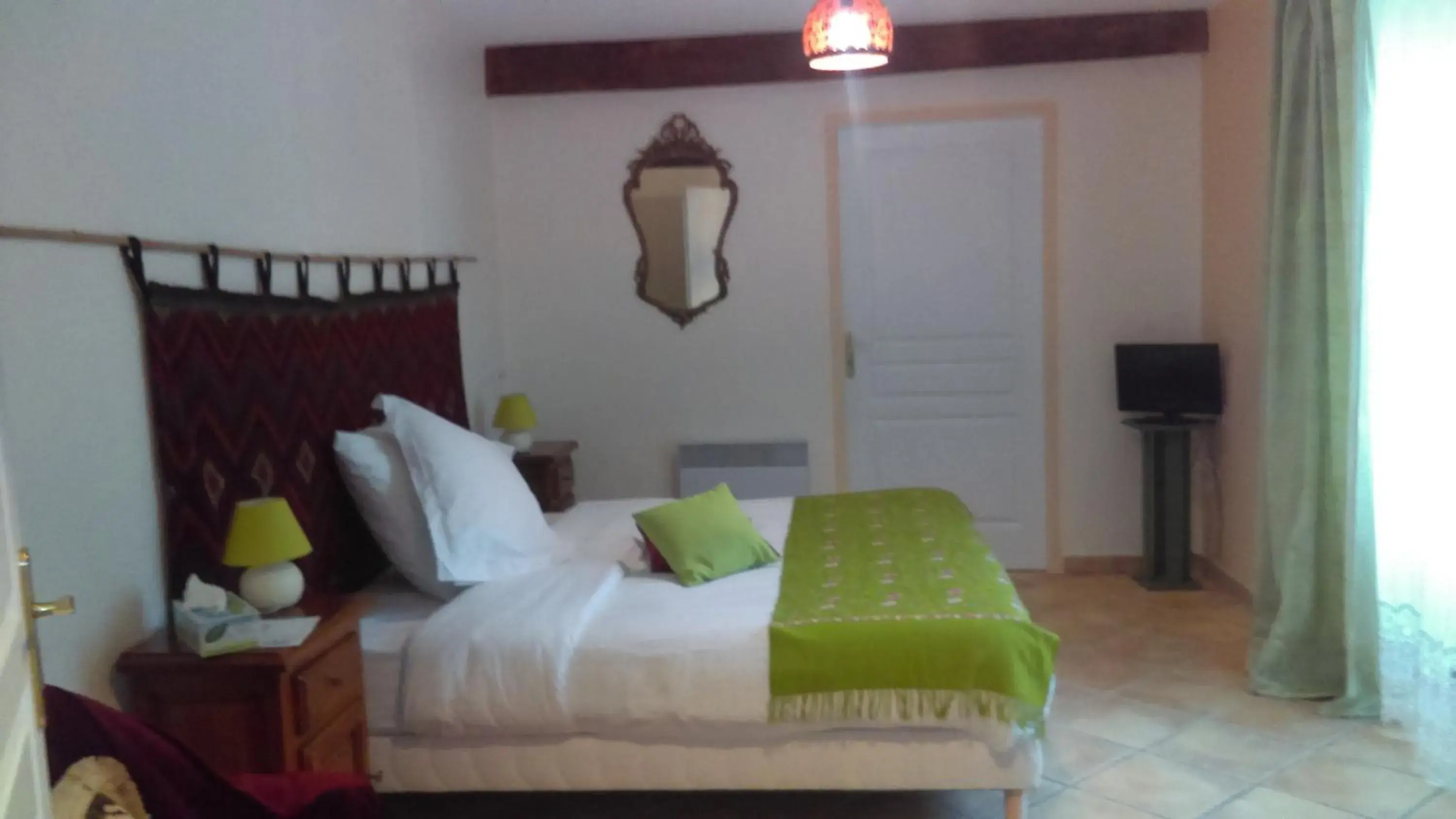 Double Room - single occupancy - Disability Access in La Ciboulette Double Room - single occupancy - Disability Access in La Ciboulette