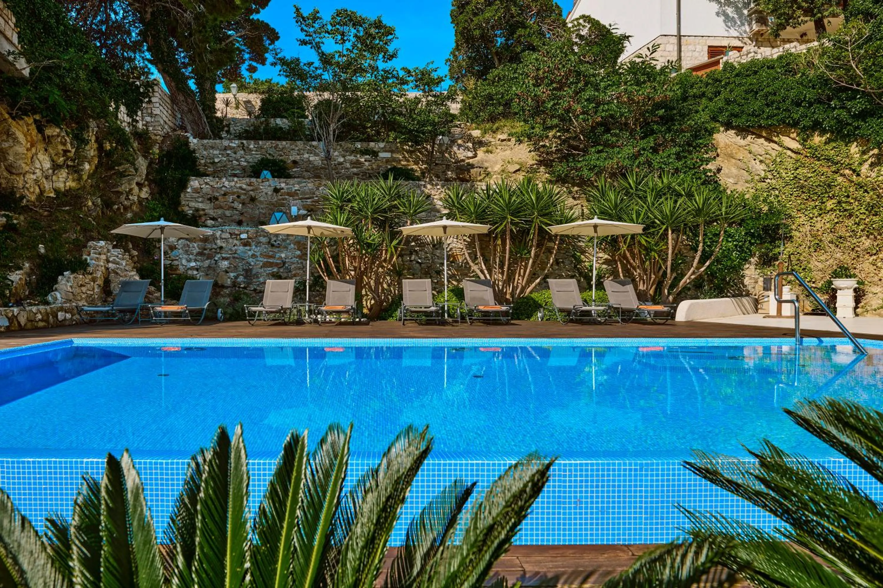 Swimming pool in Arbiana Heritage Hotel