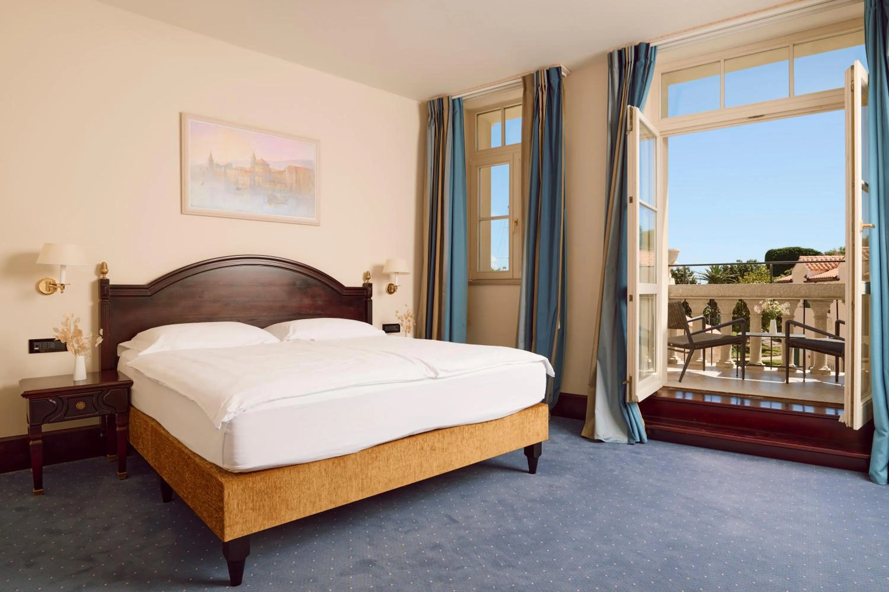 Bed in Arbiana Heritage Hotel