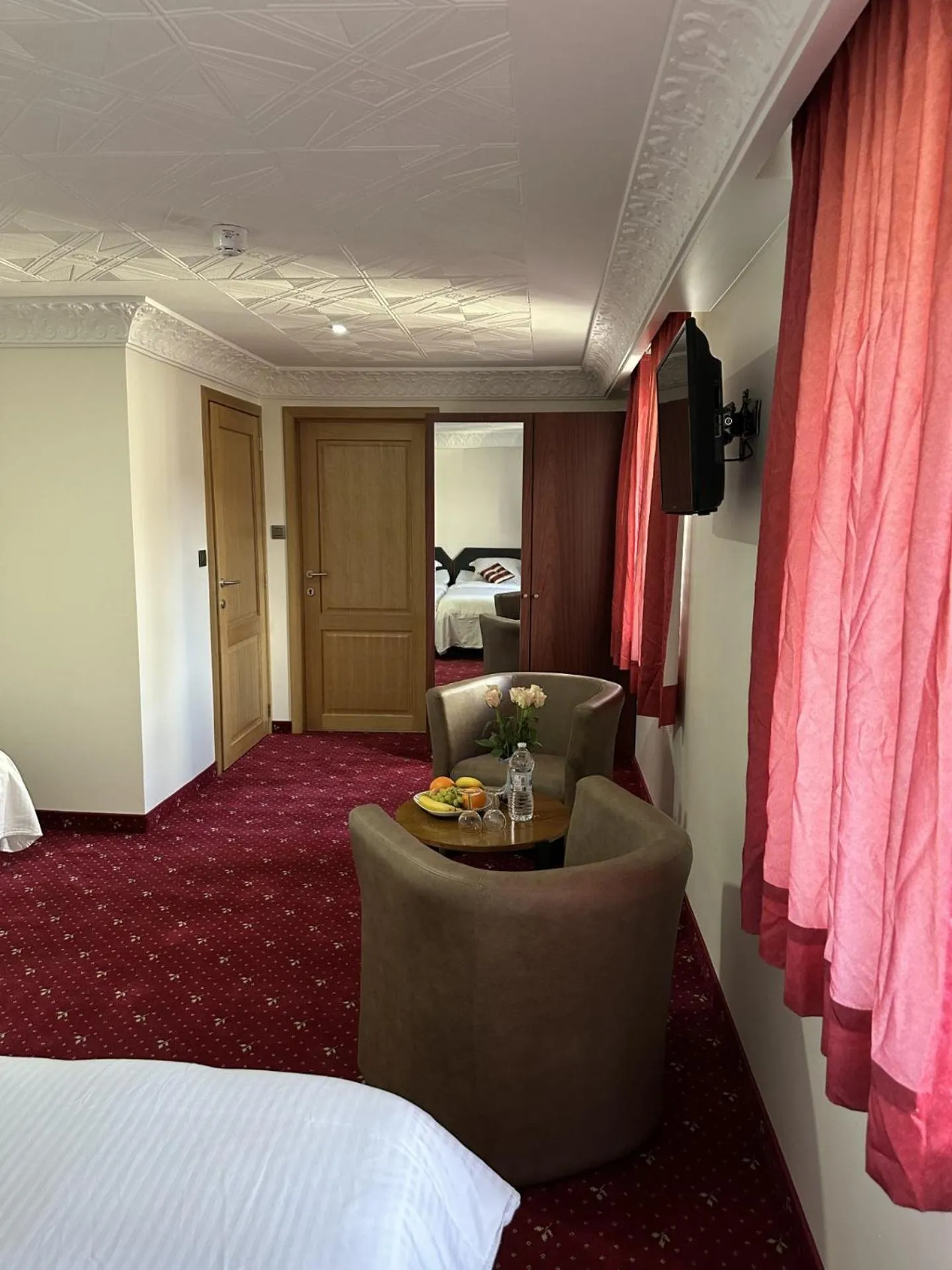 Seating area, Bed in Hotel Eikenhof