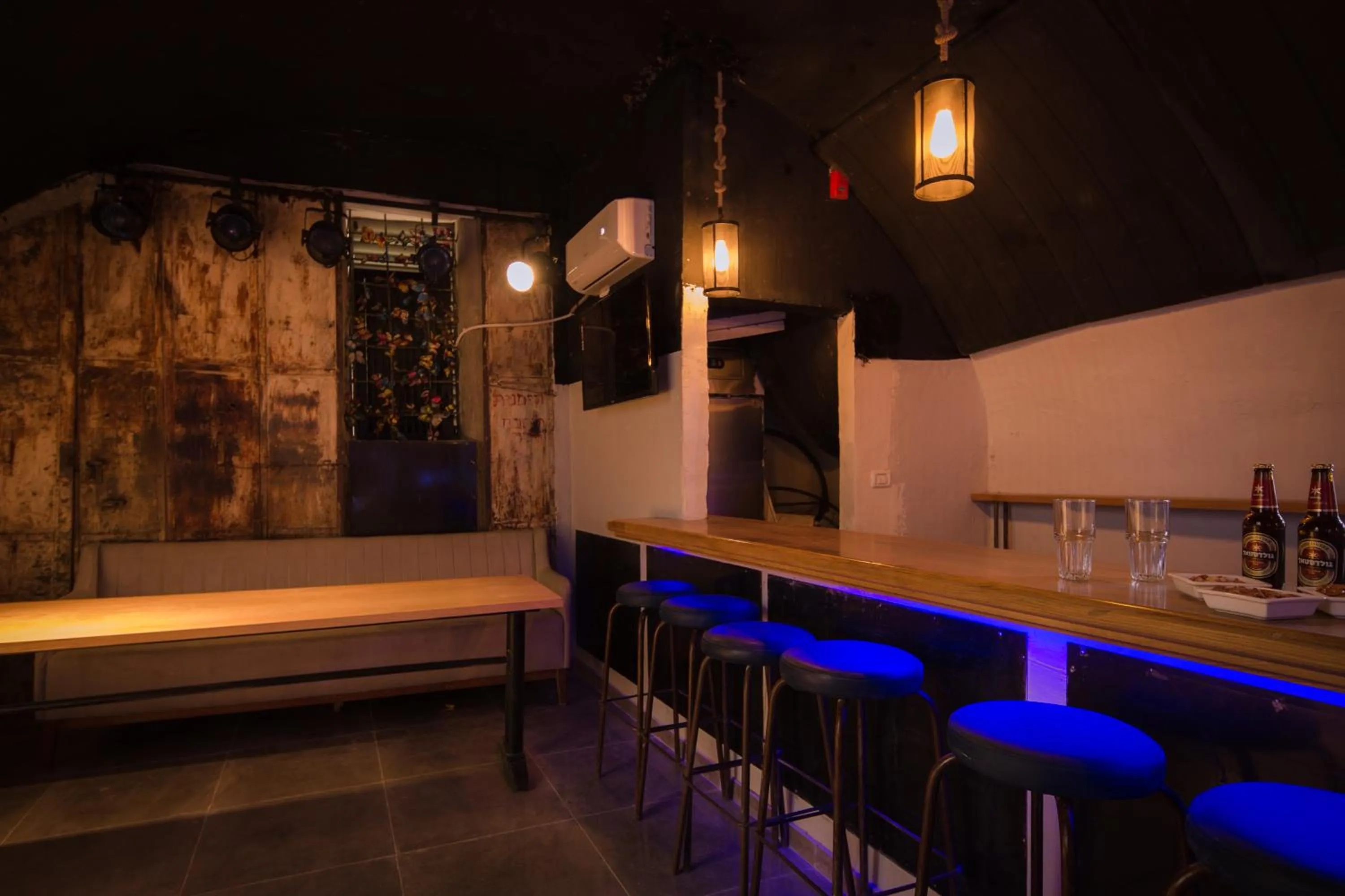 Night in Heleni Hotel