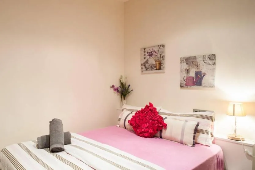 Bedroom, Bed in Tendency Plaza España