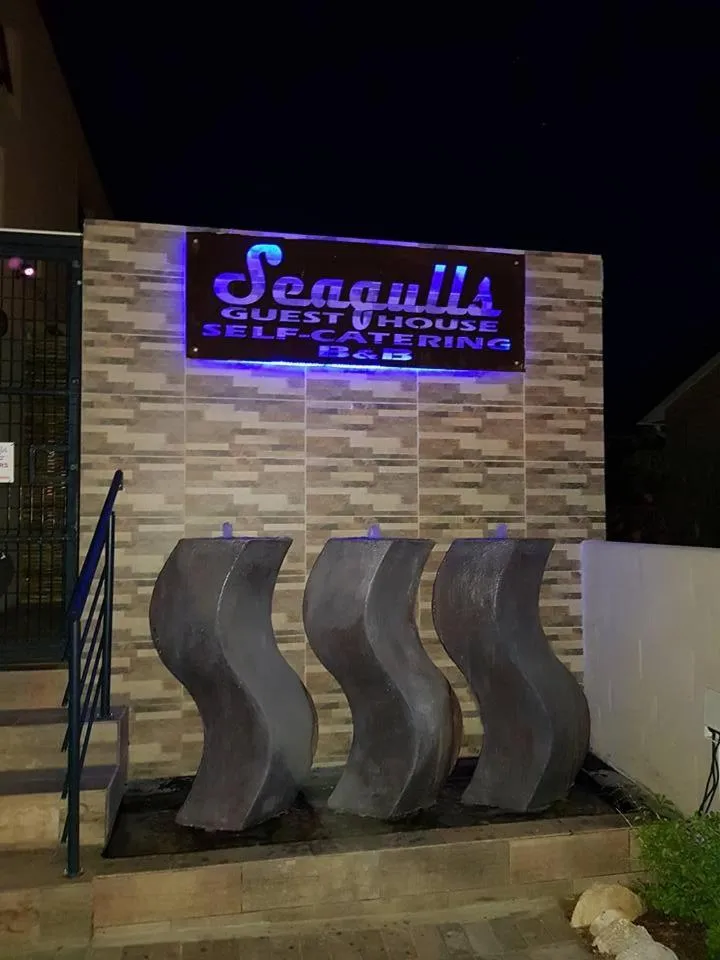 Facade/entrance in Seagulls Guest House