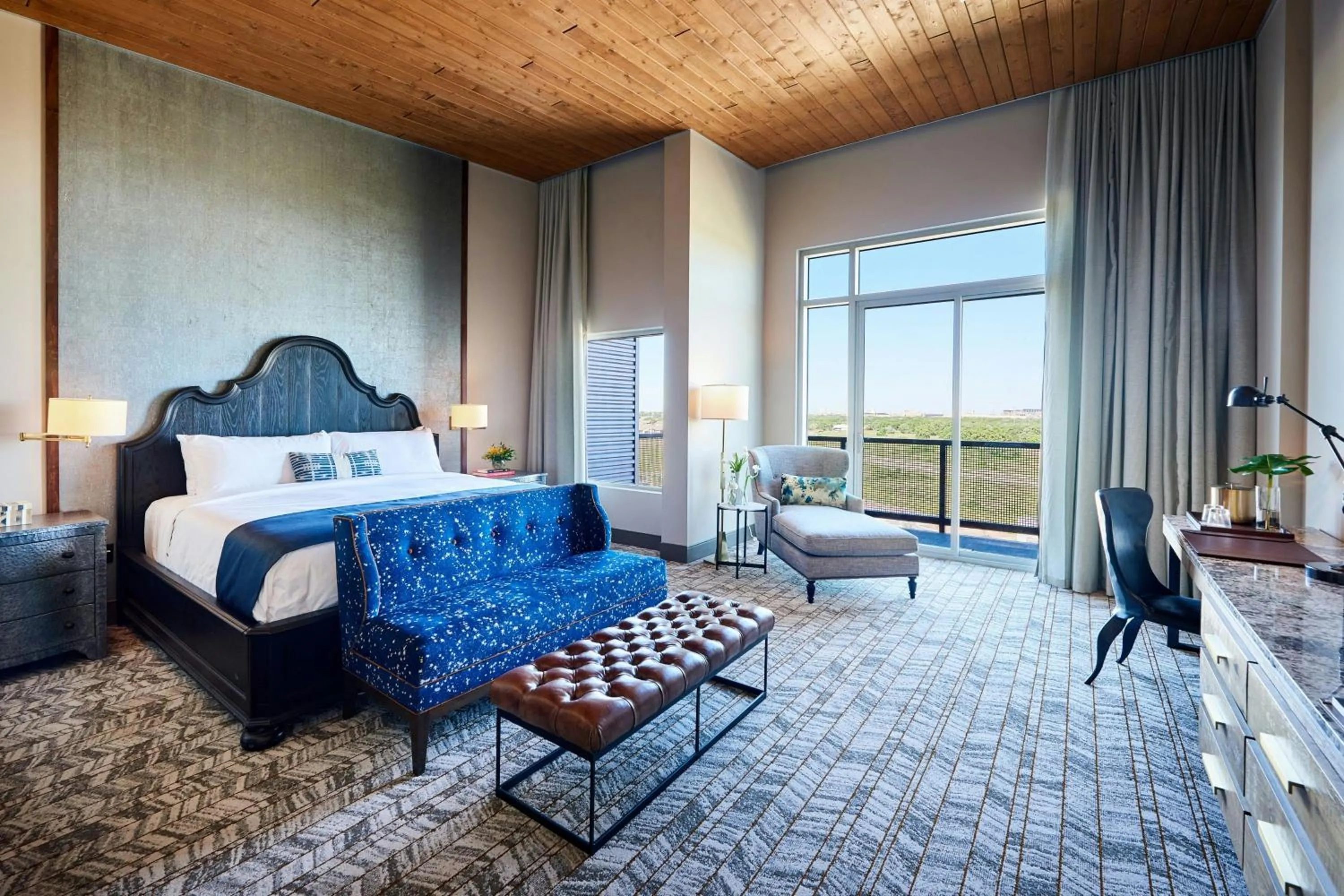 Bedroom, Bed in The Stella Hotel, Autograph Collection