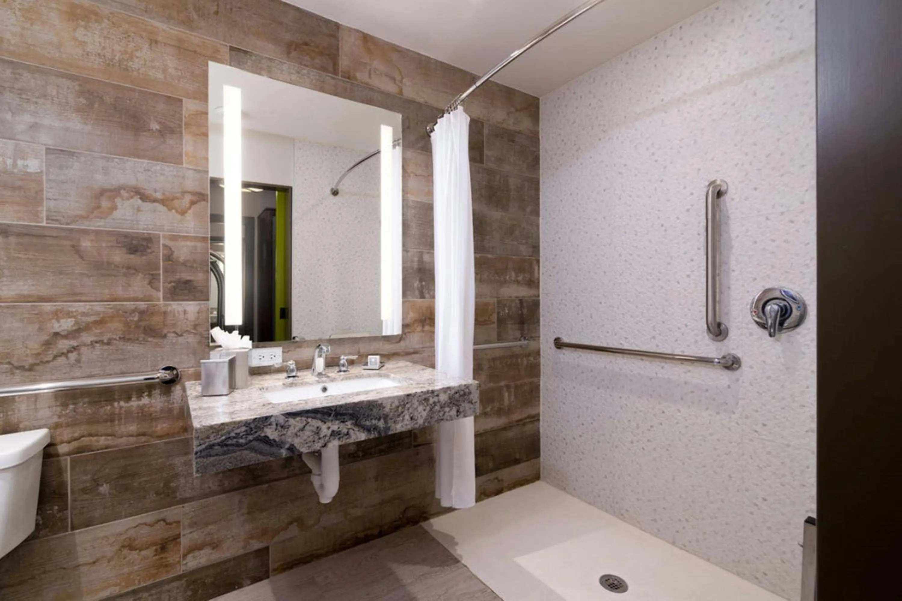 Photo of the whole room in The Stella Hotel, Autograph Collection