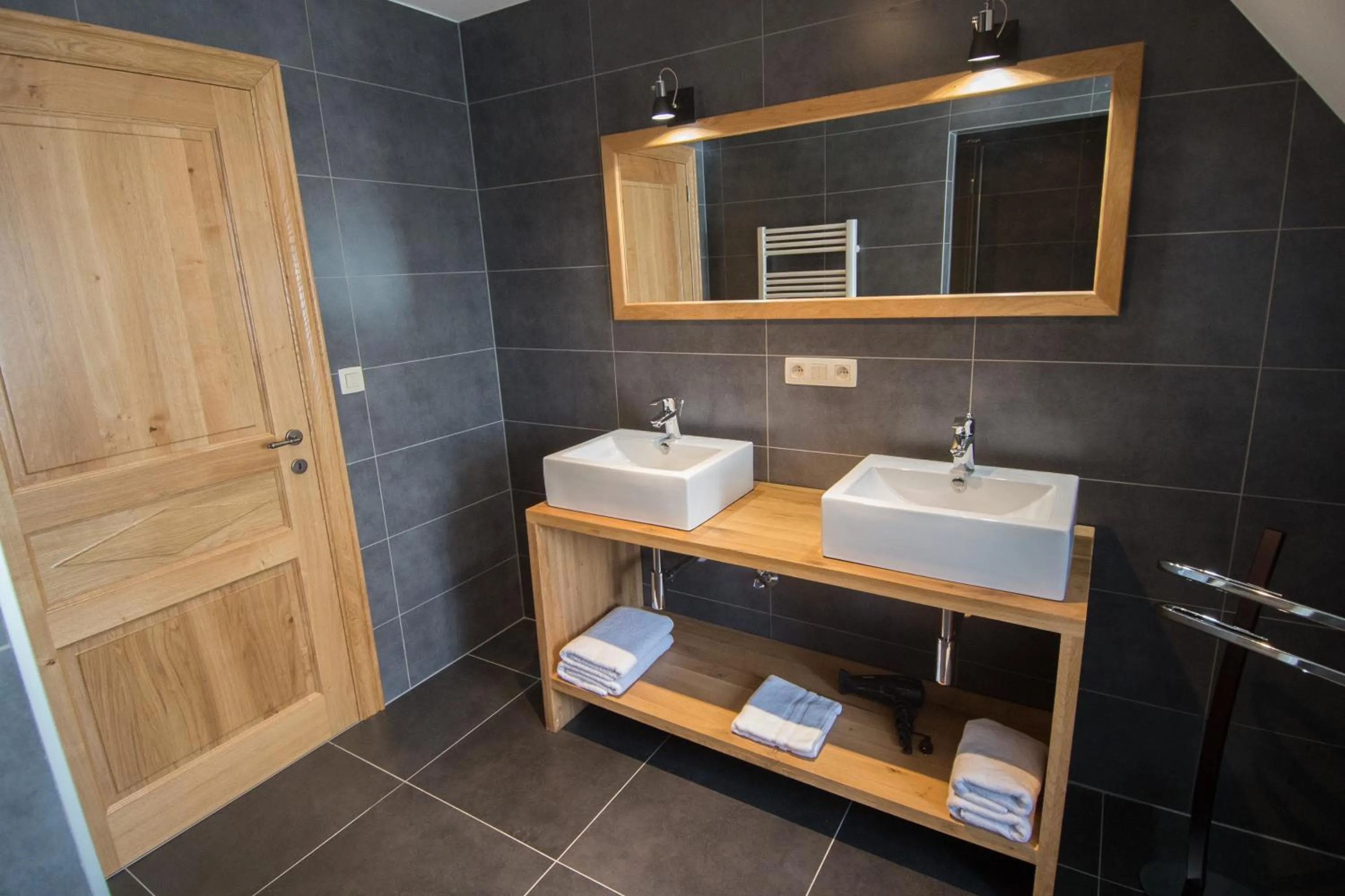 Decorative detail in De Gouden Klokke