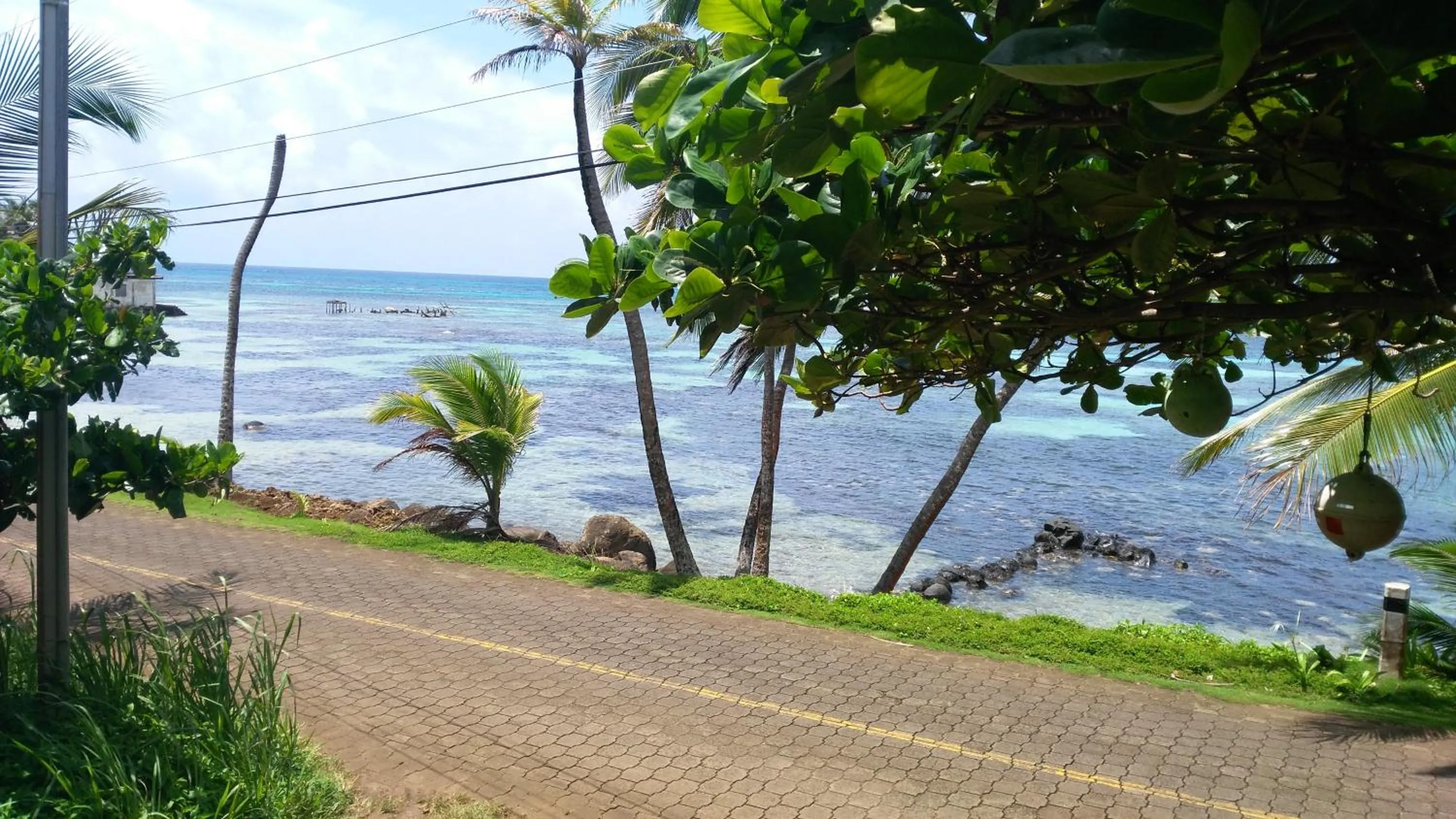 Property building in Corn Island Hostal ALAL SUITE